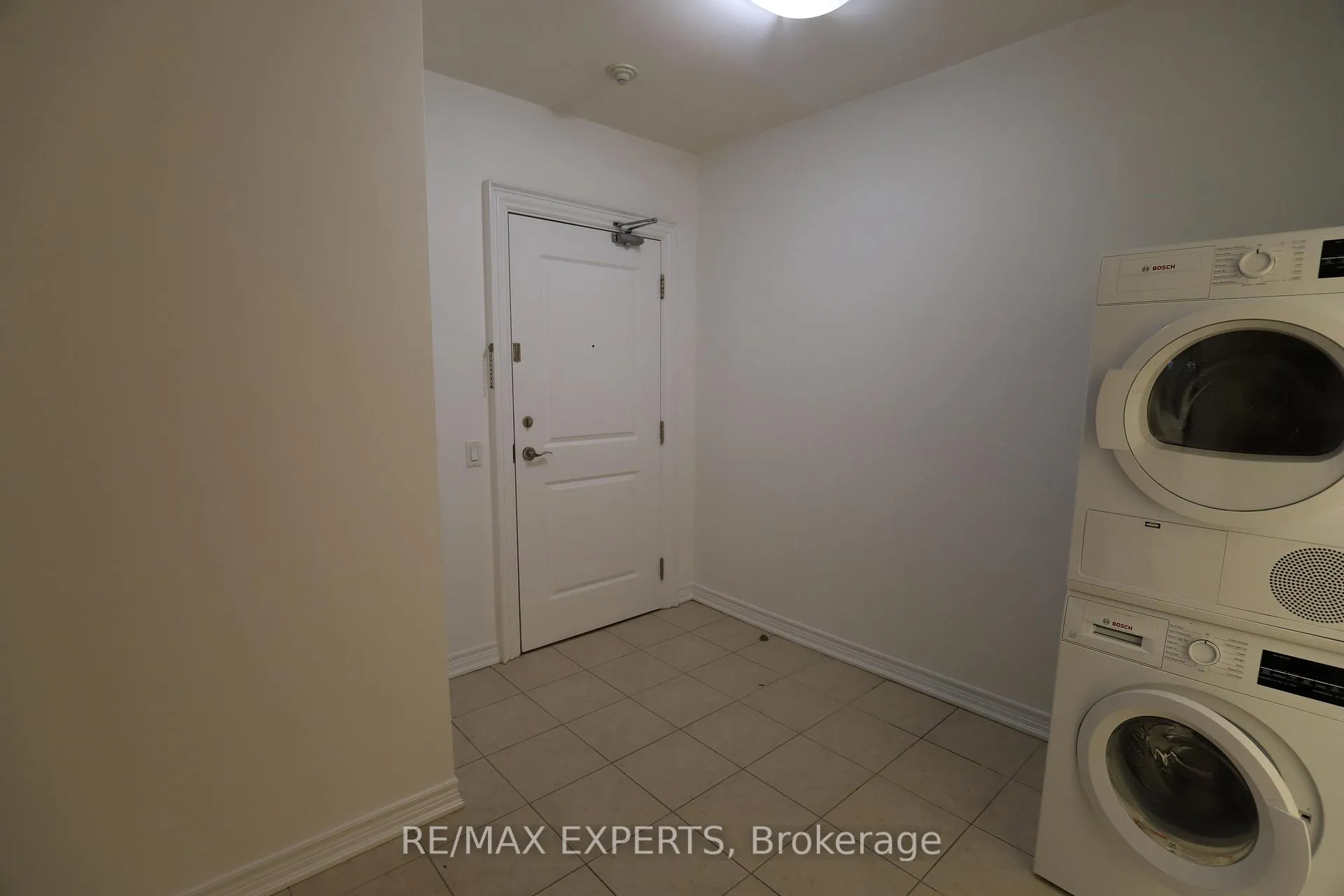 Photo 3 of Unit 101, 9519 Keele Street, Vaughan, Maple — HOMEH