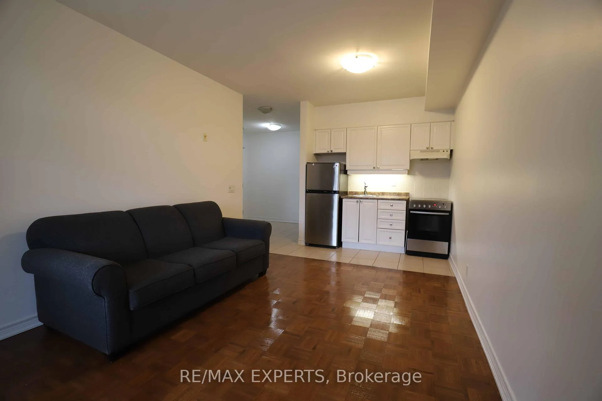 Photo 6 of Unit 101, 9519 Keele Street, Vaughan, Maple — HOMEH