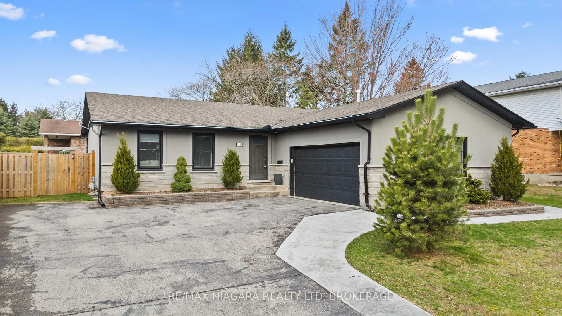 Photo 2 of 1164 Haist Road, Pelham, Fonthill — HOMEH