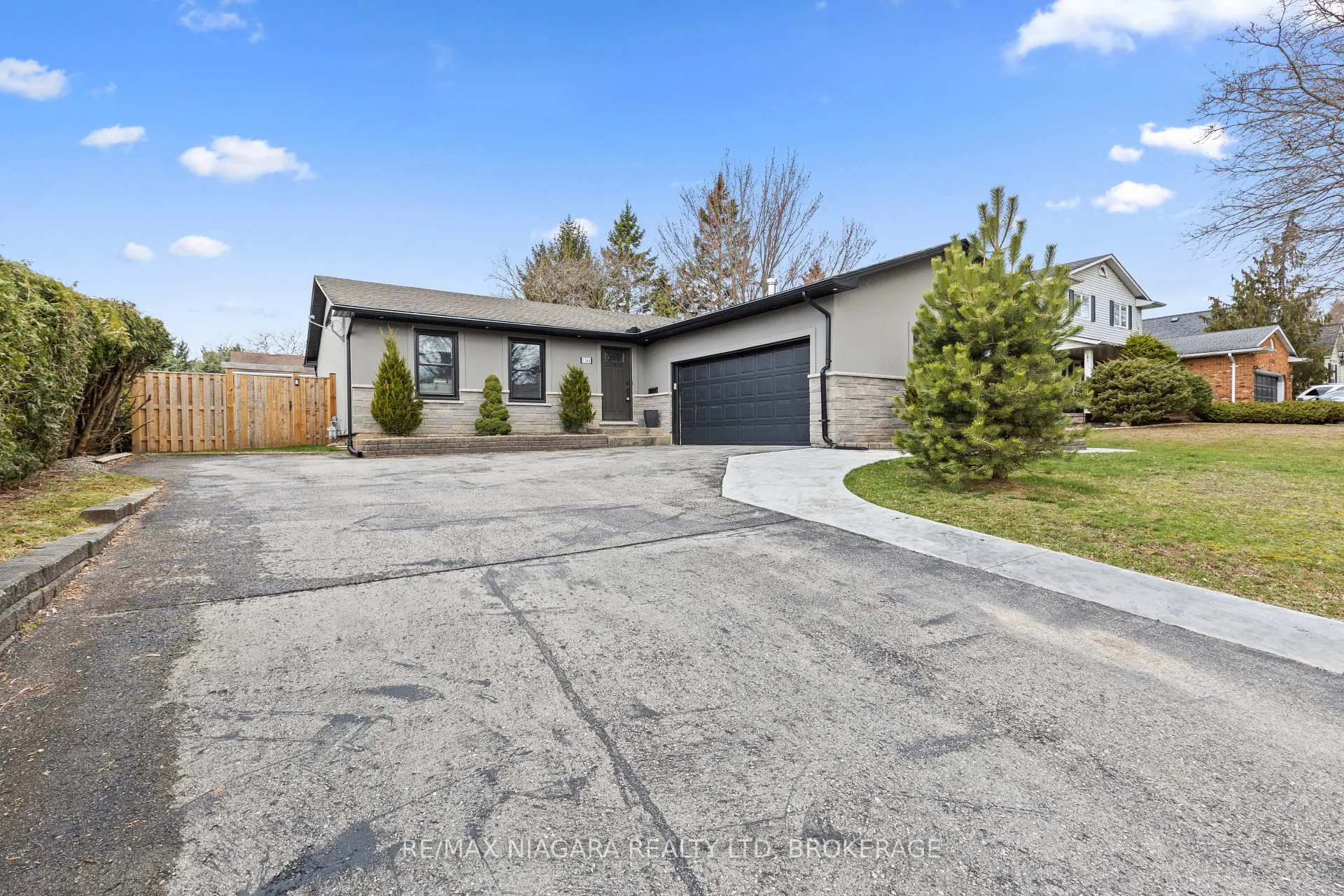 Photo 4 of 1164 Haist Road, Pelham, Fonthill — HOMEH
