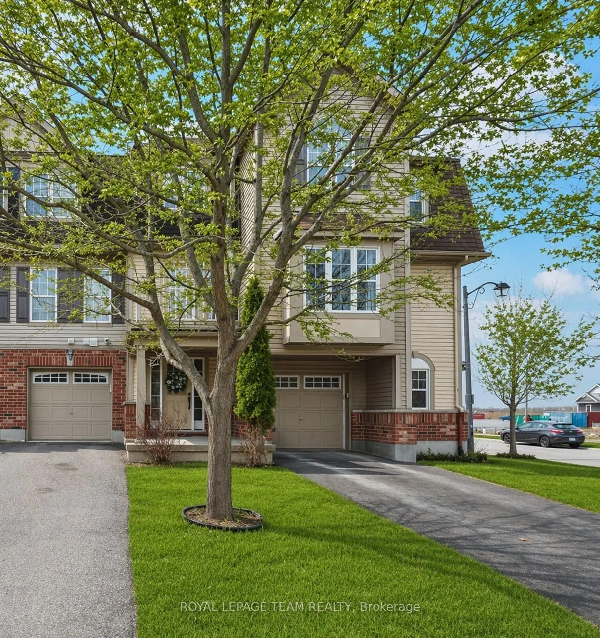 Photo 1 of 920 Messor Crescent, Ottawa, Stittsville (North) — HOMEH