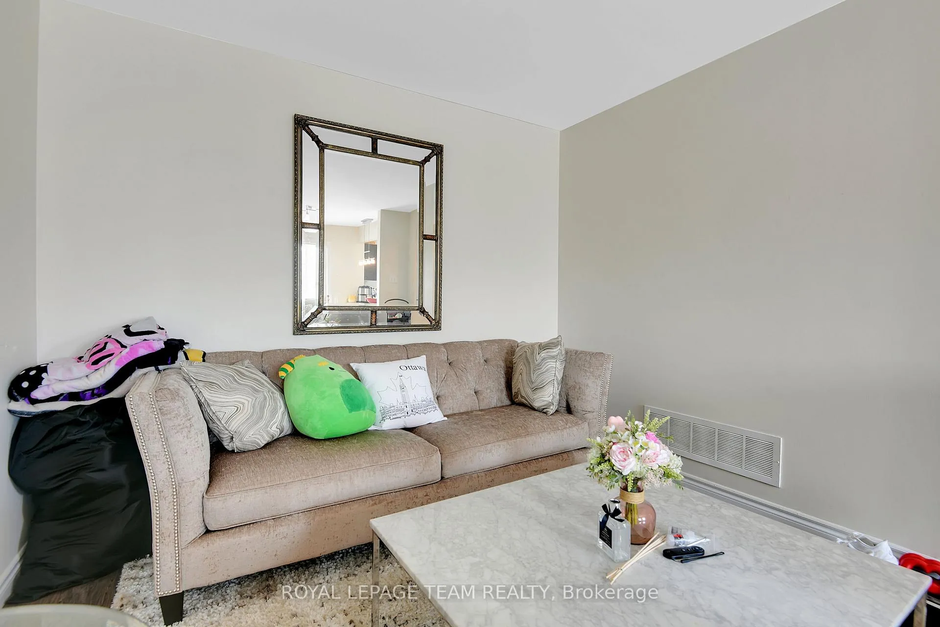Photo 13 of 920 Messor Crescent, Ottawa, Stittsville (North) — HOMEH
