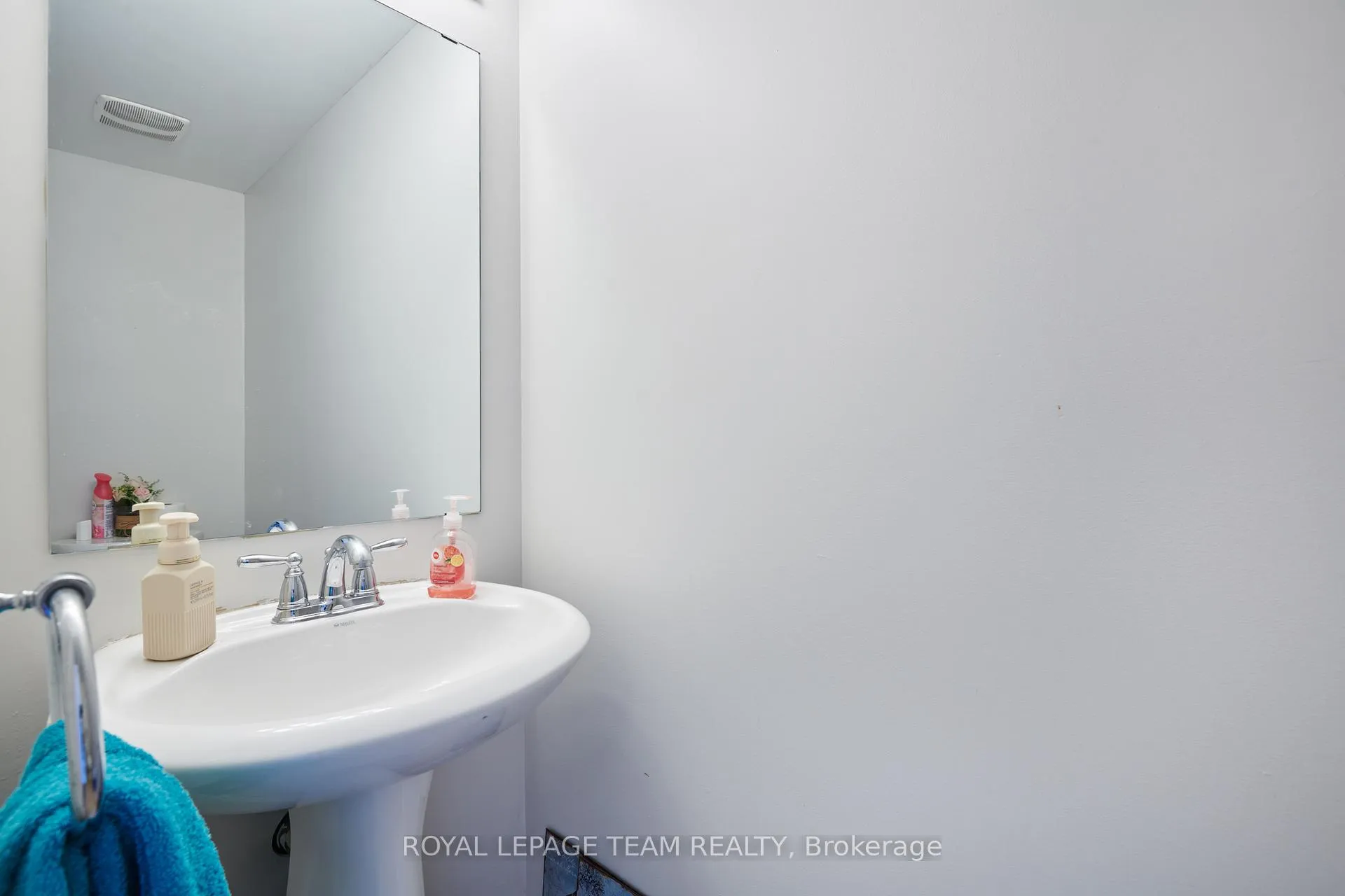 Photo 23 of 920 Messor Crescent, Ottawa, Stittsville (North) — HOMEH