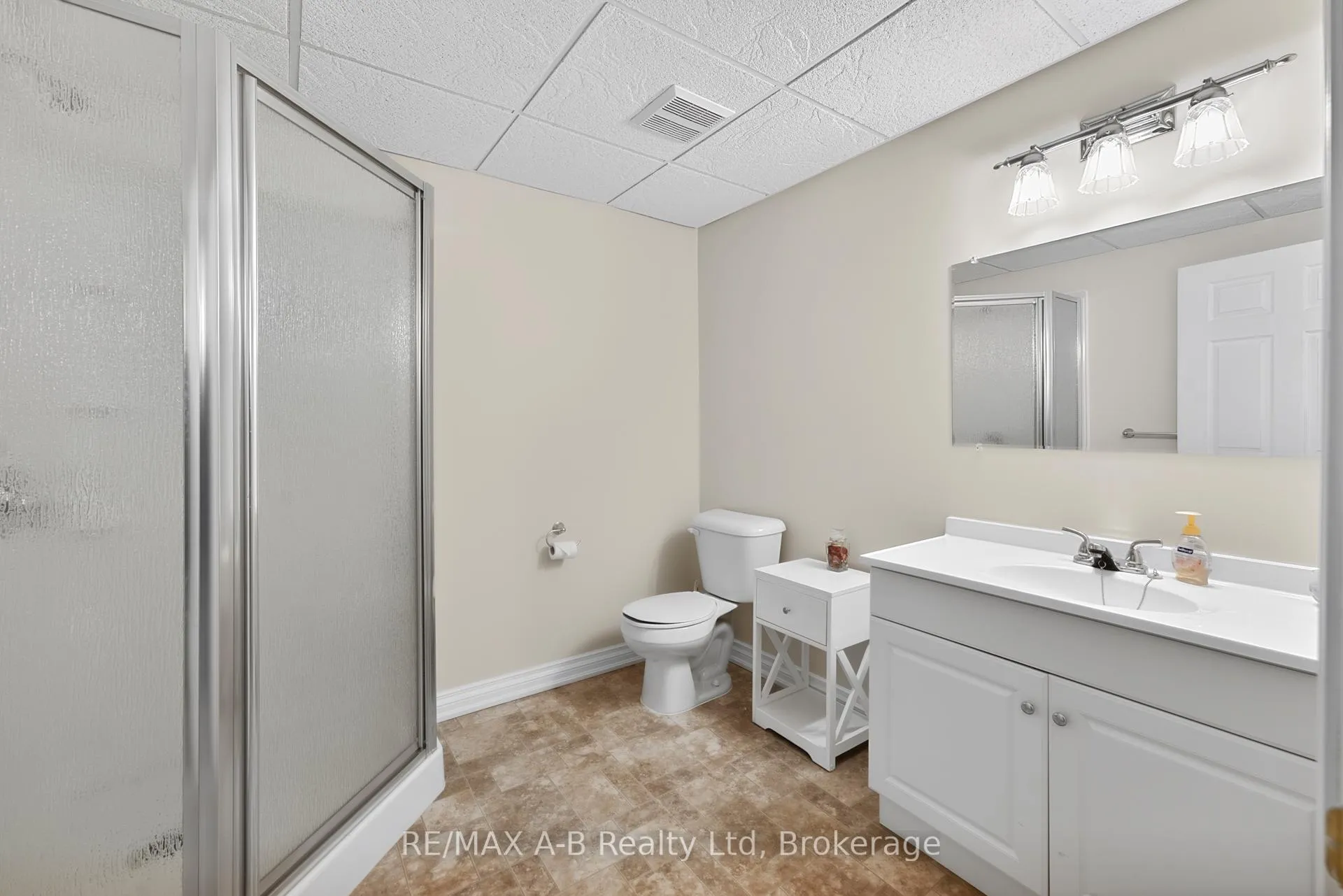 Photo 21 of Unit 23, 24 Griffiths Drive, Brant, Paris — HOMEH