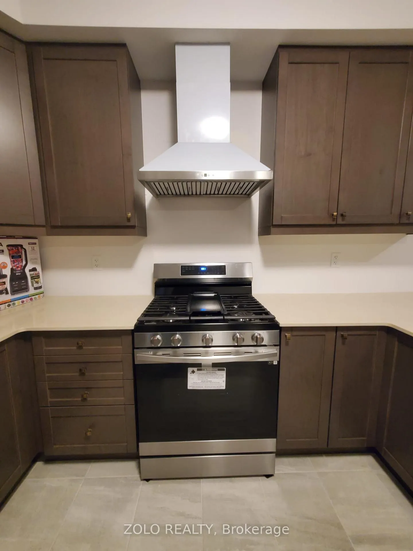 Photo 31 of 99 Tom Brown Drive, Brant, Paris — HOMEH