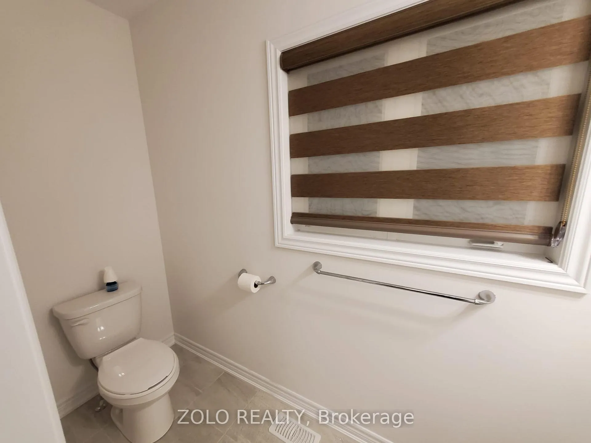 Photo 32 of 99 Tom Brown Drive, Brant, Paris — HOMEH
