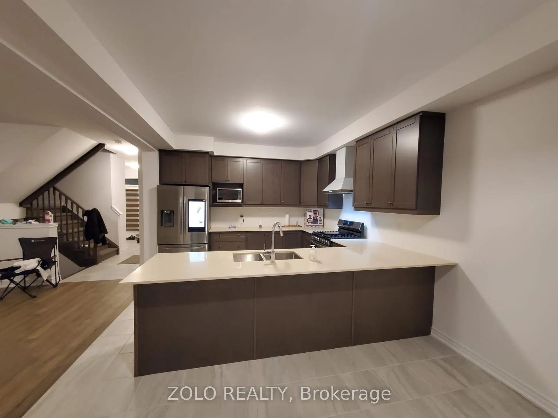 Photo 35 of 99 Tom Brown Drive, Brant, Paris — HOMEH
