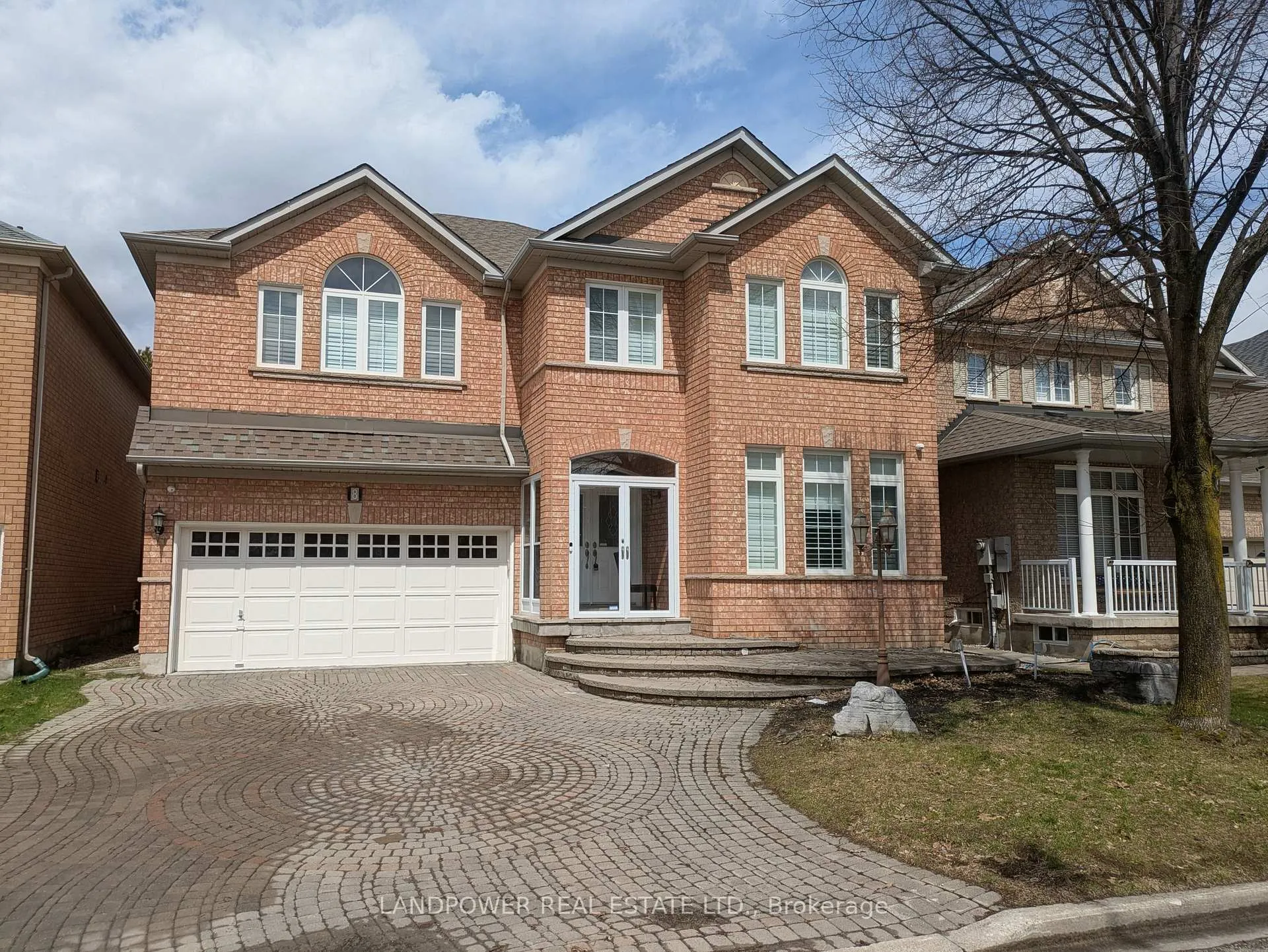 Photo 1 of 8 Stoneheath Crescent, Markham, Cachet — HOMEH