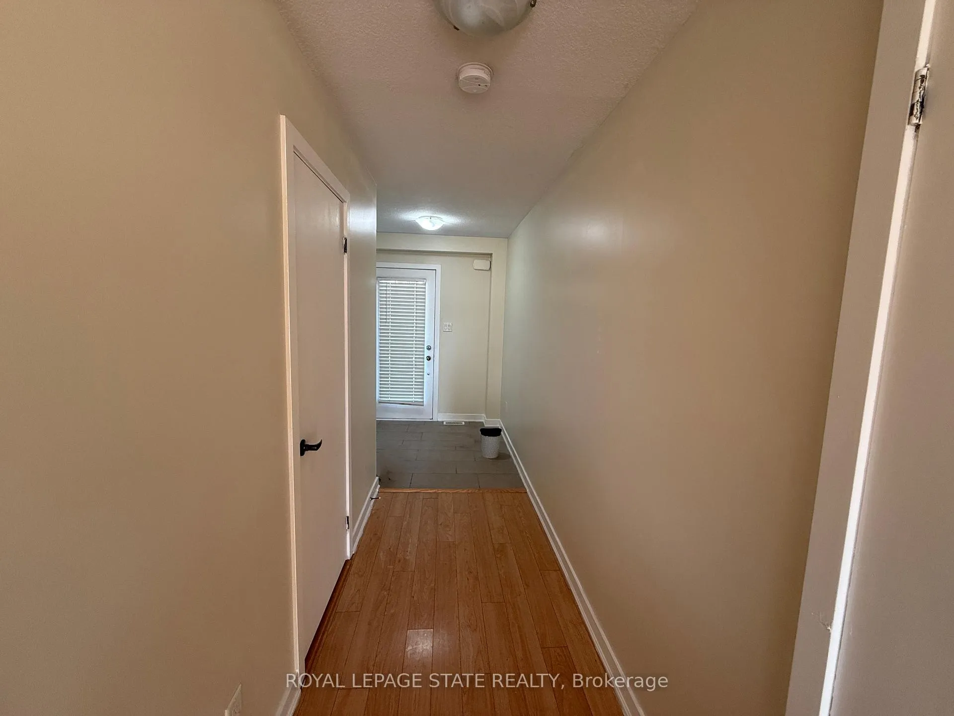 Photo 2 of Unit Upper, 148 Crafter Crescent, Hamilton, Stoney Creek Mountain — HOMEH