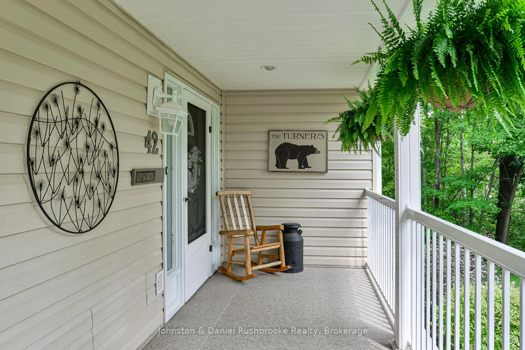 Photo 4 of 42 McCrank Drive NW, Bracebridge, Monck (Bracebridge) — HOMEH