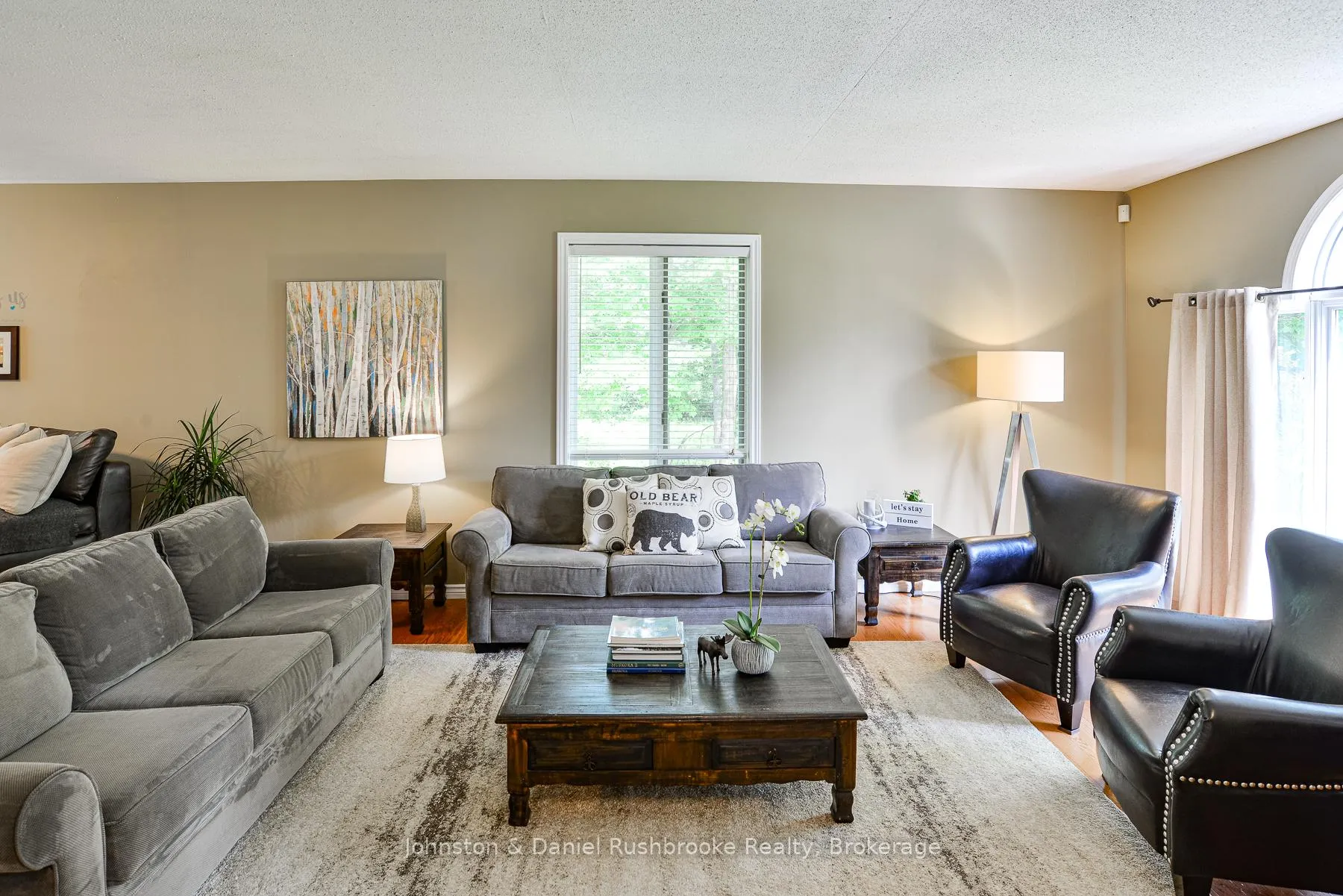 Photo 6 of 42 McCrank Drive NW, Bracebridge, Monck (Bracebridge) — HOMEH