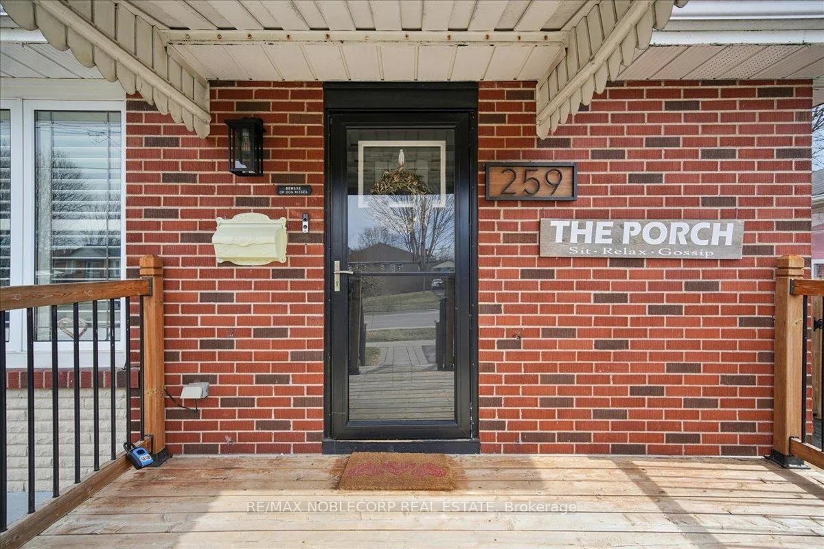 Photo 3 of 259 Farewell Street, Oshawa, Donevan — HOMEH