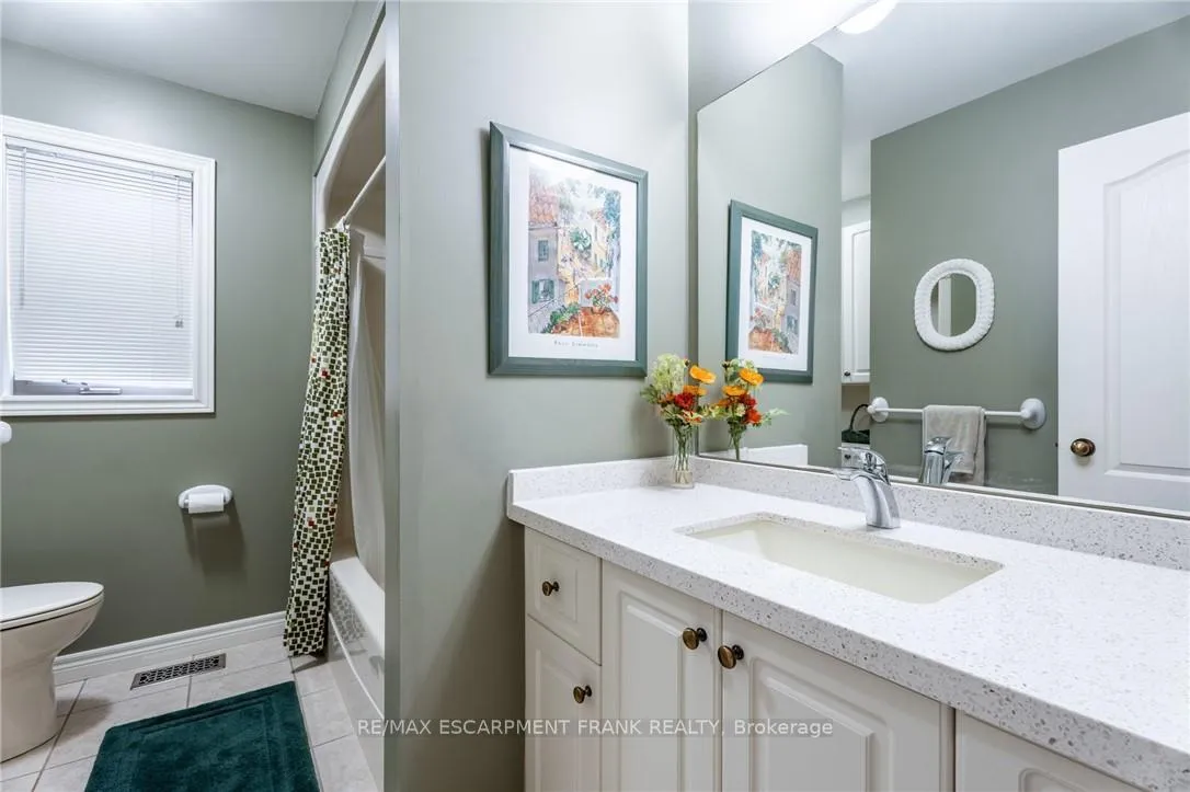 Photo 13 of 345 Southcote Road, Hamilton, Ancaster — HOMEH