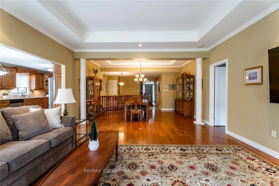 Photo 22 of 345 Southcote Road, Hamilton, Ancaster — HOMEH