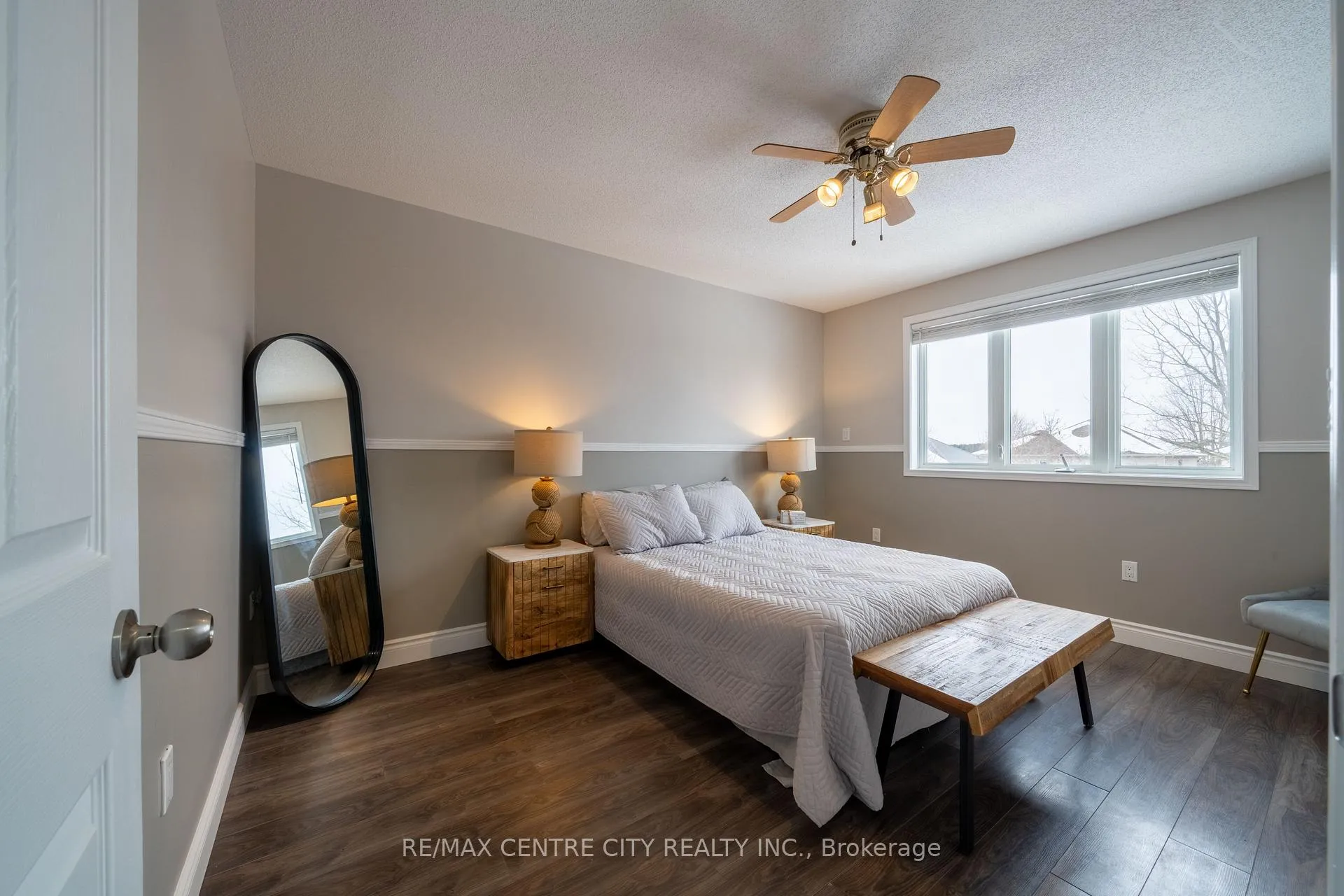 Photo 18 of 241 Parkview Drive, Strathroy-Caradoc, SE — HOMEH