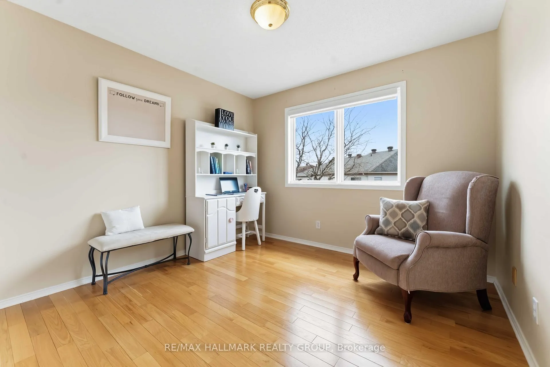 Photo 21 of 29 Birchfield Avenue, Ottawa, Kanata - Emerald Meadows/Trailwest — HOMEH