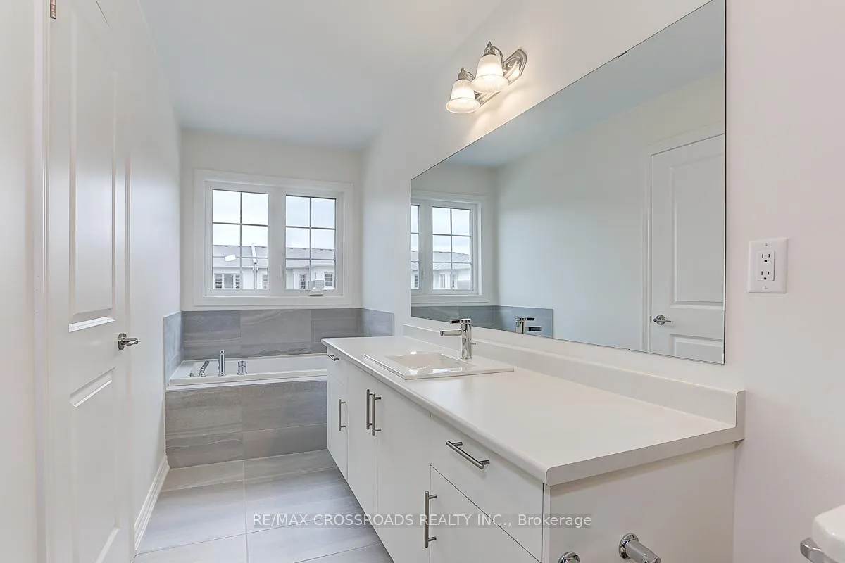 Photo 42 of 53 Velvet Drive, Whitby, Rural Whitby — HOMEH