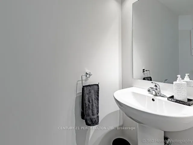 Photo 12 of 2584 Ladyfern Cross Avenue, Pickering, Duffin Heights — HOMEH
