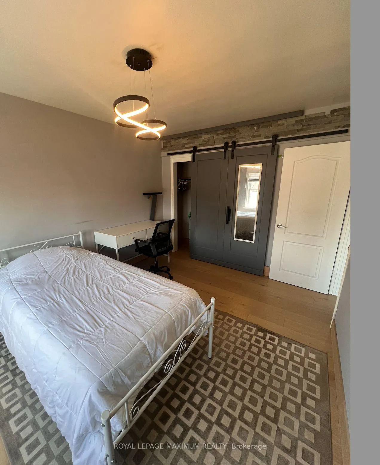 Photo 8 of Unit Main, 33 Alhart Drive, Etobicoke, Thistletown-Beaumonde Heights — HOMEH