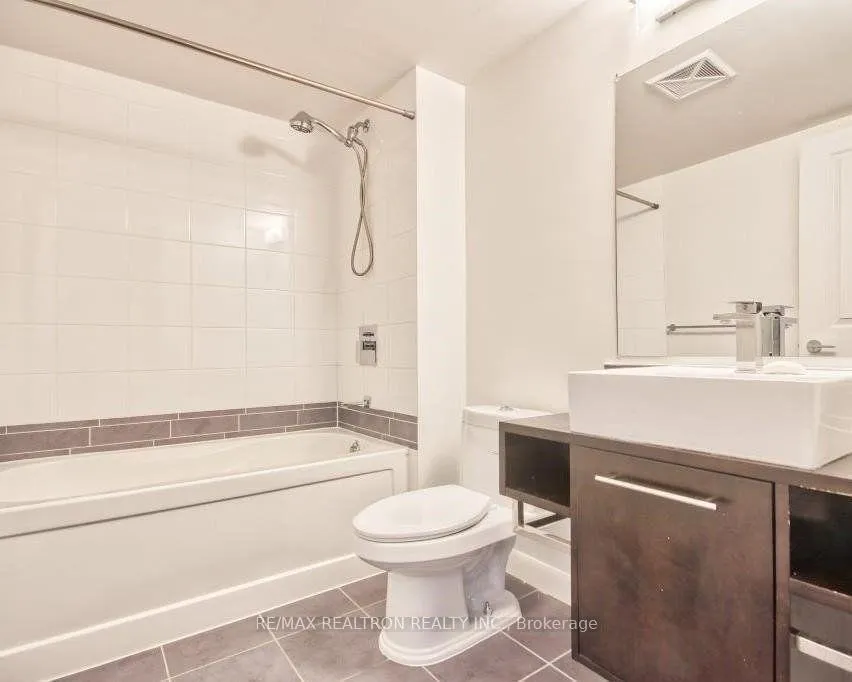 Photo 5 of Unit 1711, 25 Town Centre, Scarborough, Bendale — HOMEH
