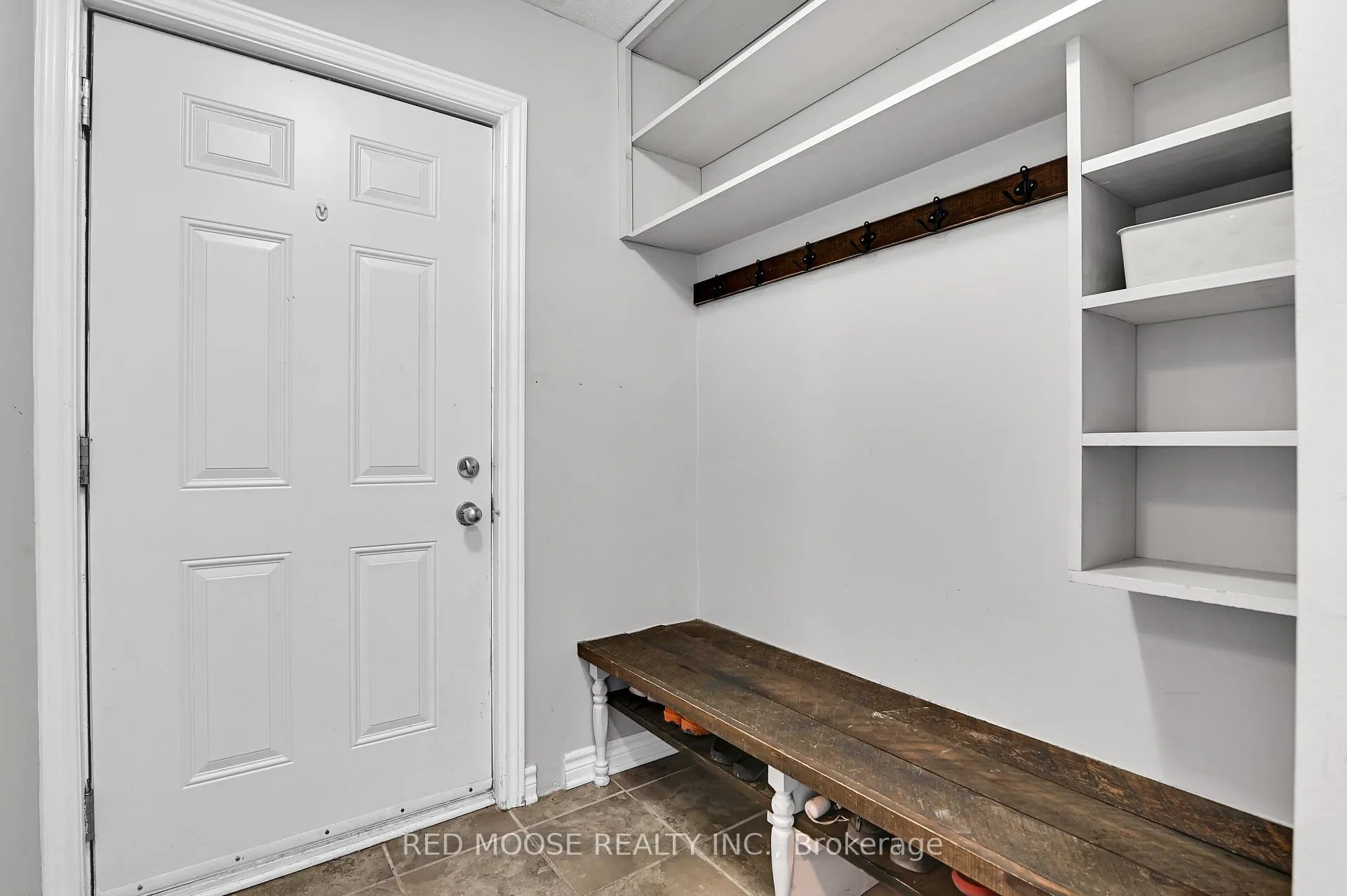 Photo 5 of Unit 18, 1250 Mcwatters Road, Ottawa, Queensway Terrace South/Ridgeview — HOMEH