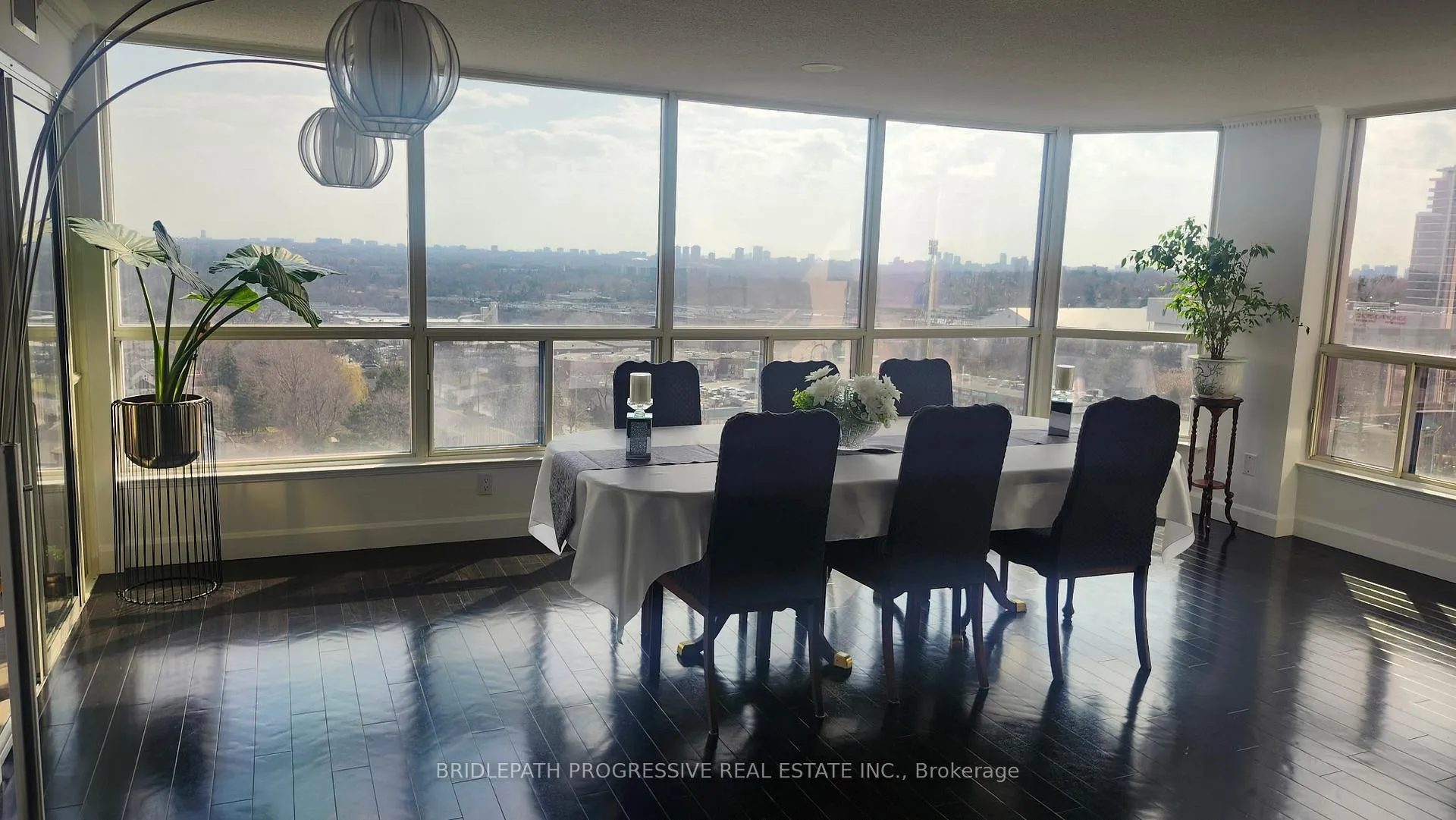Photo 4 of Unit 1505, 7300 Yonge Street, Vaughan, Crestwood-Springfarm-Yorkhill — HOMEH