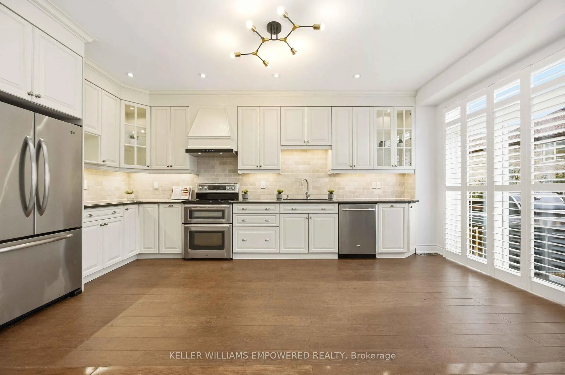 Photo 15 of 121 Hopecrest Road, Markham, Cachet — HOMEH