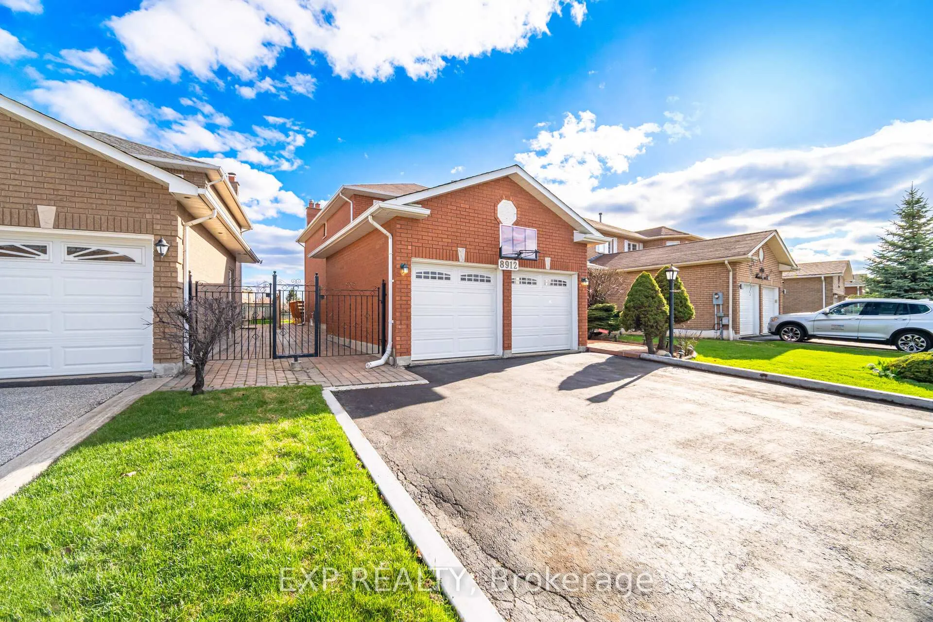 Photo 2 of 8912 Martin Grove Road, Vaughan, Elder Mills — HOMEH