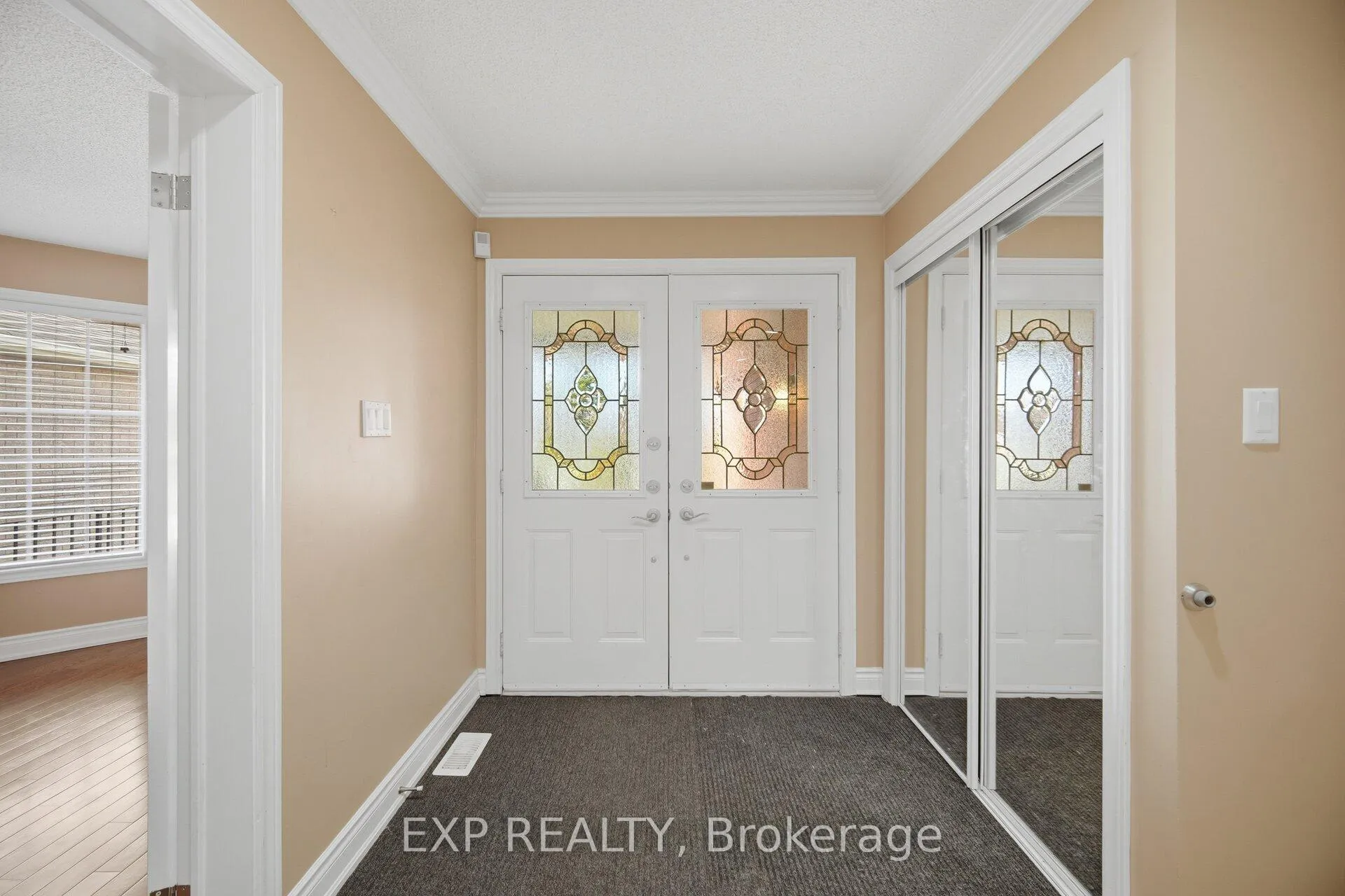 Photo 5 of 8912 Martin Grove Road, Vaughan, Elder Mills — HOMEH
