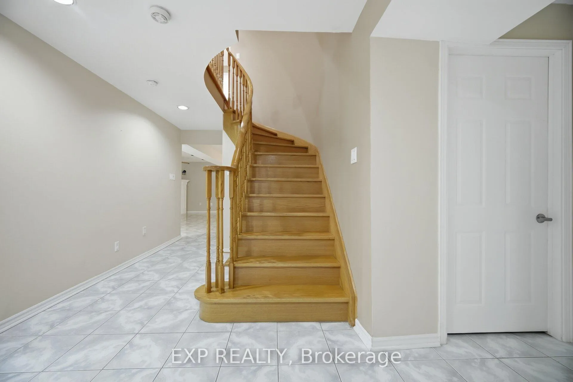 Photo 36 of 8912 Martin Grove Road, Vaughan, Elder Mills — HOMEH