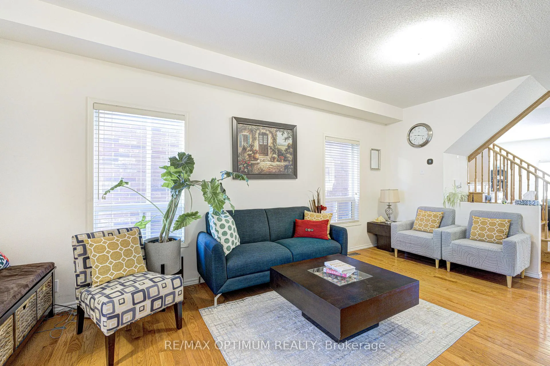 Photo 7 of 77 Personna Circle, Brampton, Credit Valley — HOMEH