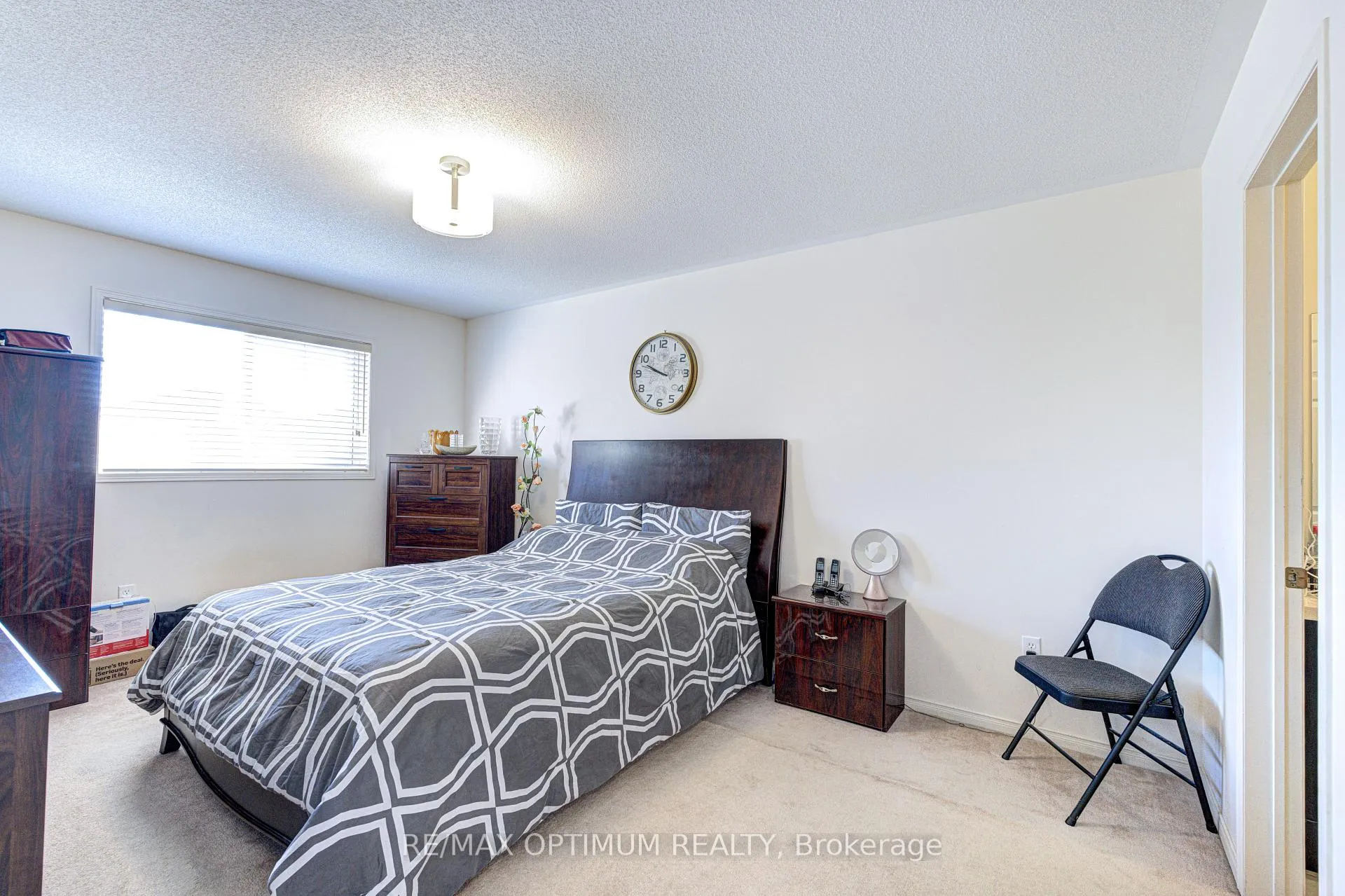 Photo 24 of 77 Personna Circle, Brampton, Credit Valley — HOMEH