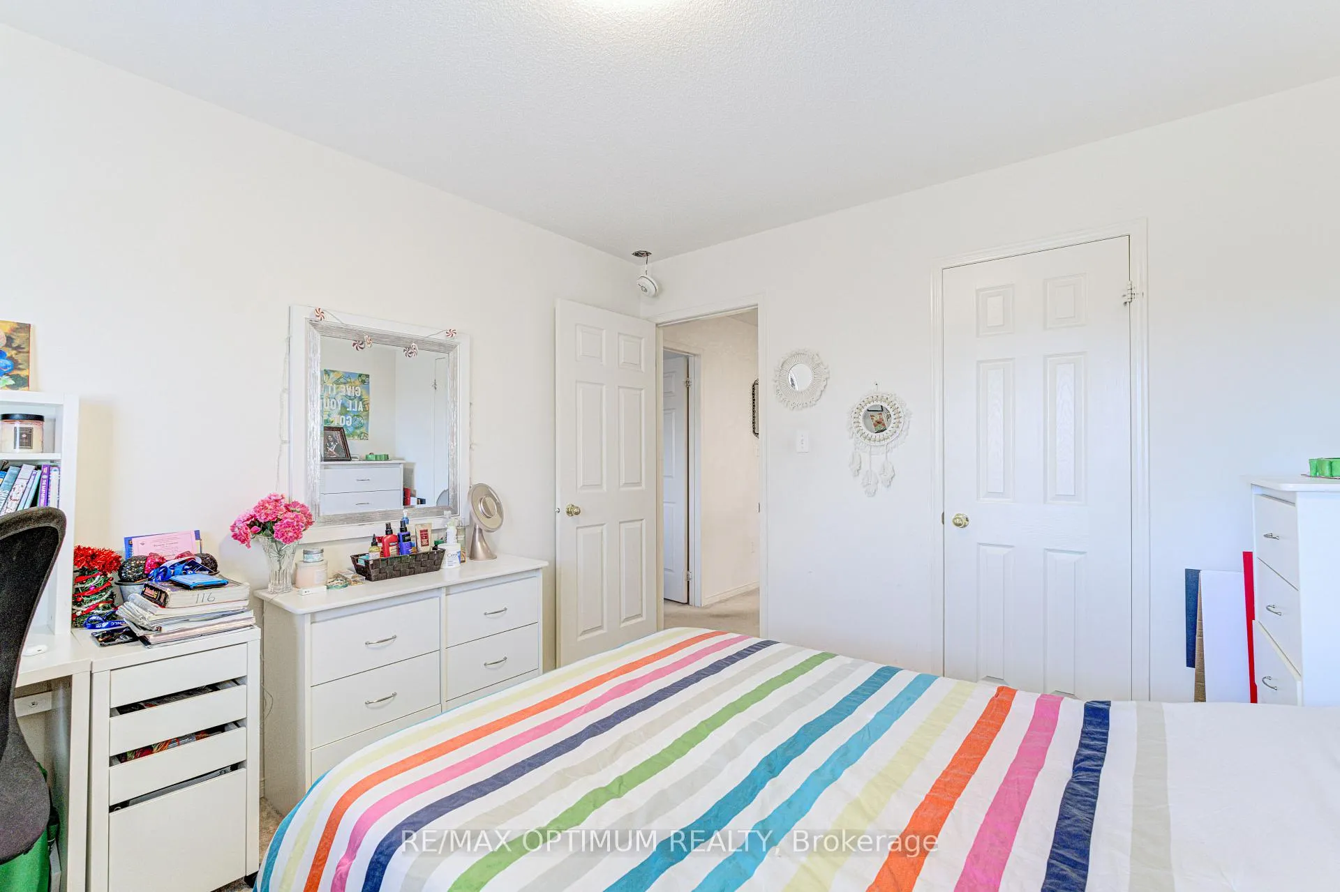 Photo 29 of 77 Personna Circle, Brampton, Credit Valley — HOMEH