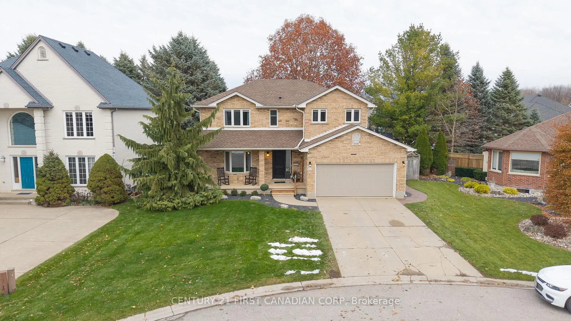 Photo 1 of 17 Allison Court, Strathroy-Caradoc, NE — HOMEH