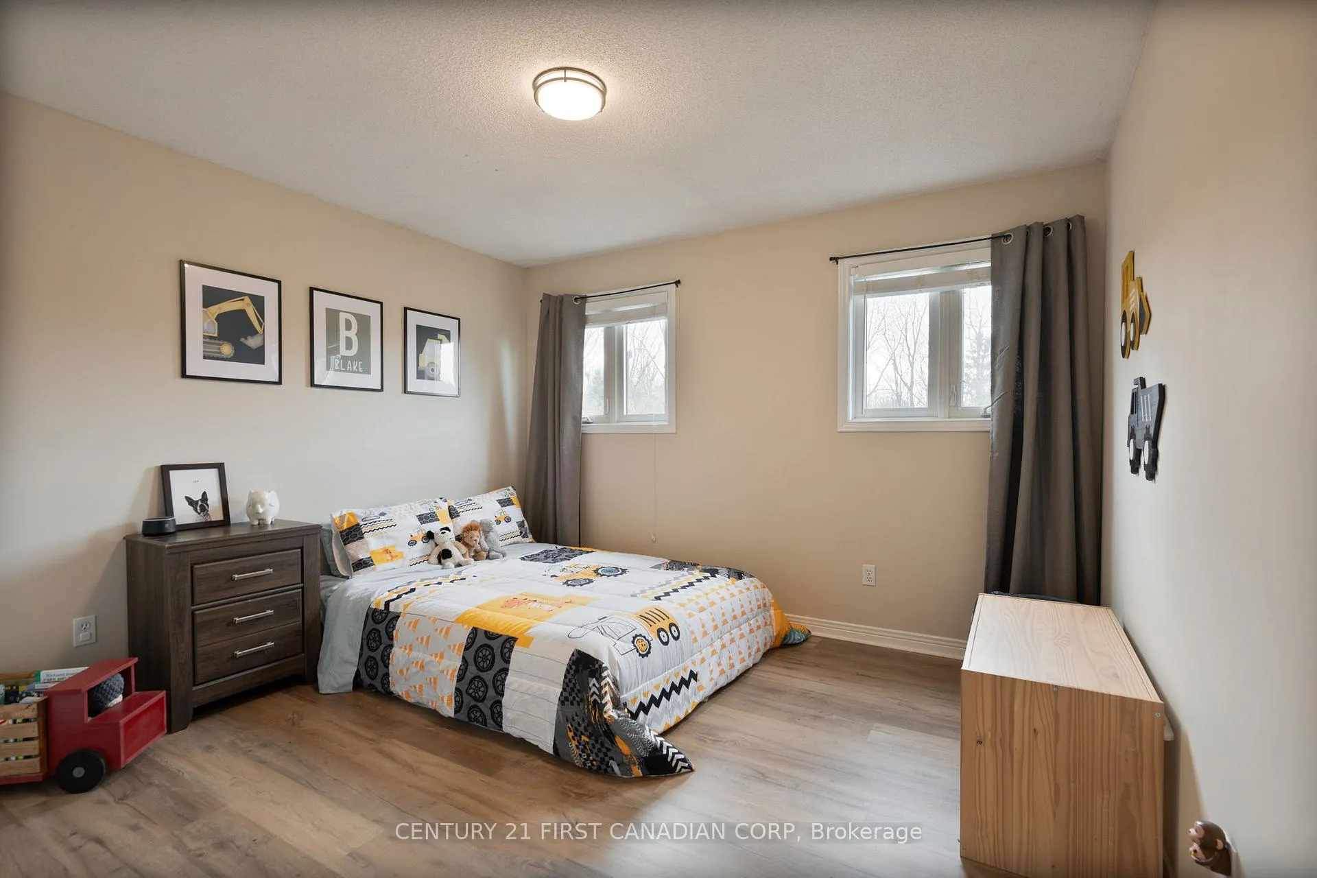 Photo 26 of 17 Allison Court, Strathroy-Caradoc, NE — HOMEH
