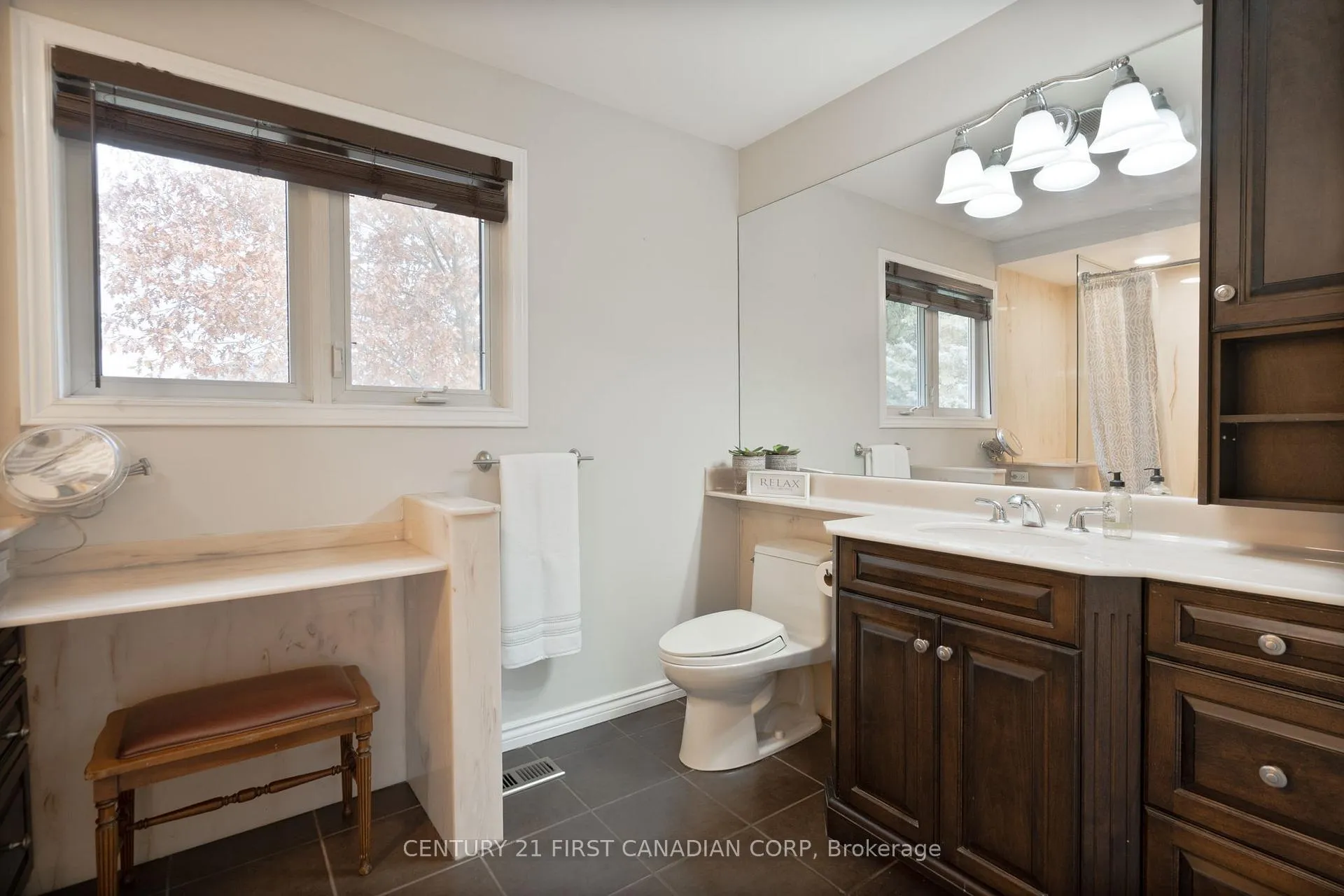 Photo 32 of 17 Allison Court, Strathroy-Caradoc, NE — HOMEH