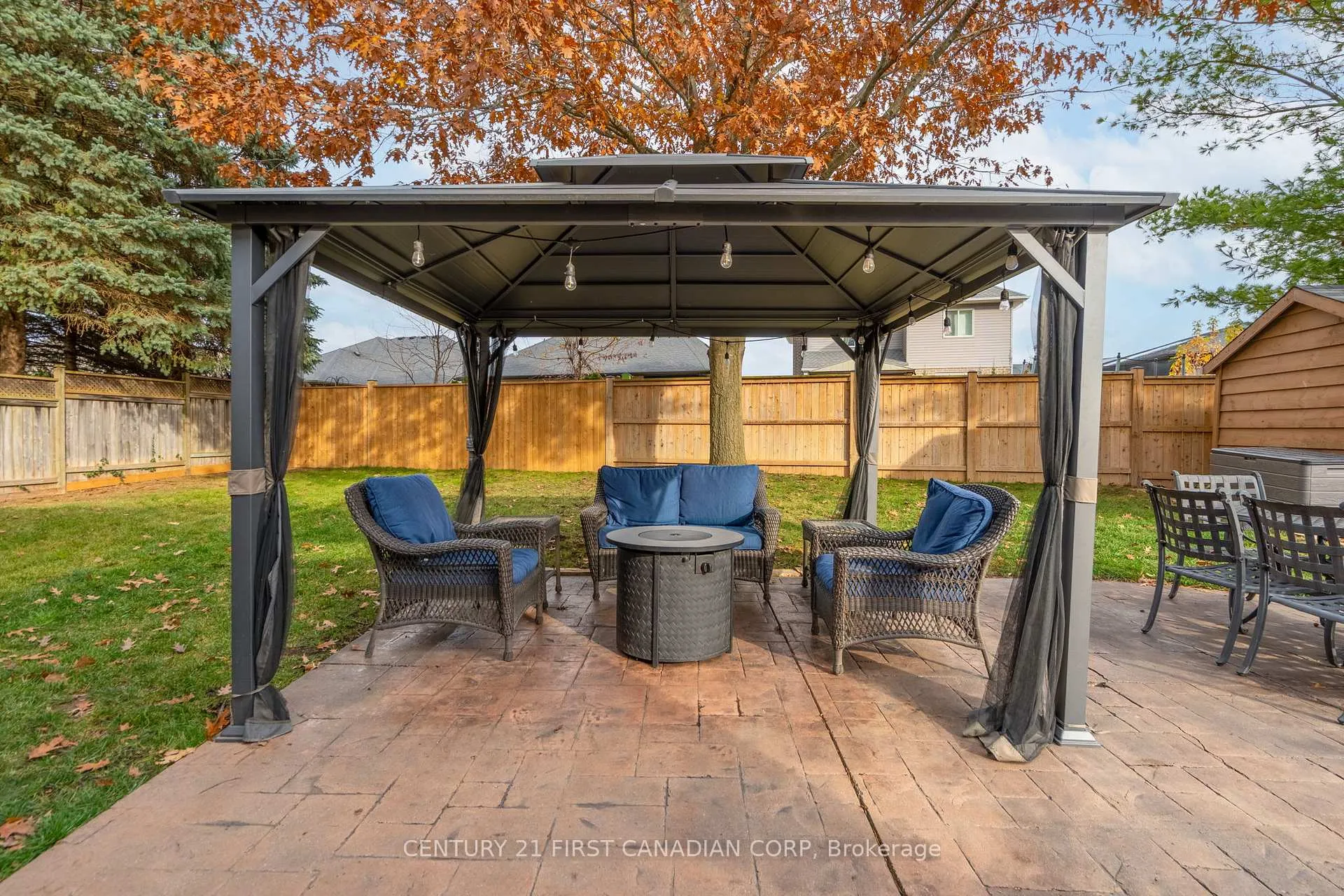 Photo 46 of 17 Allison Court, Strathroy-Caradoc, NE — HOMEH