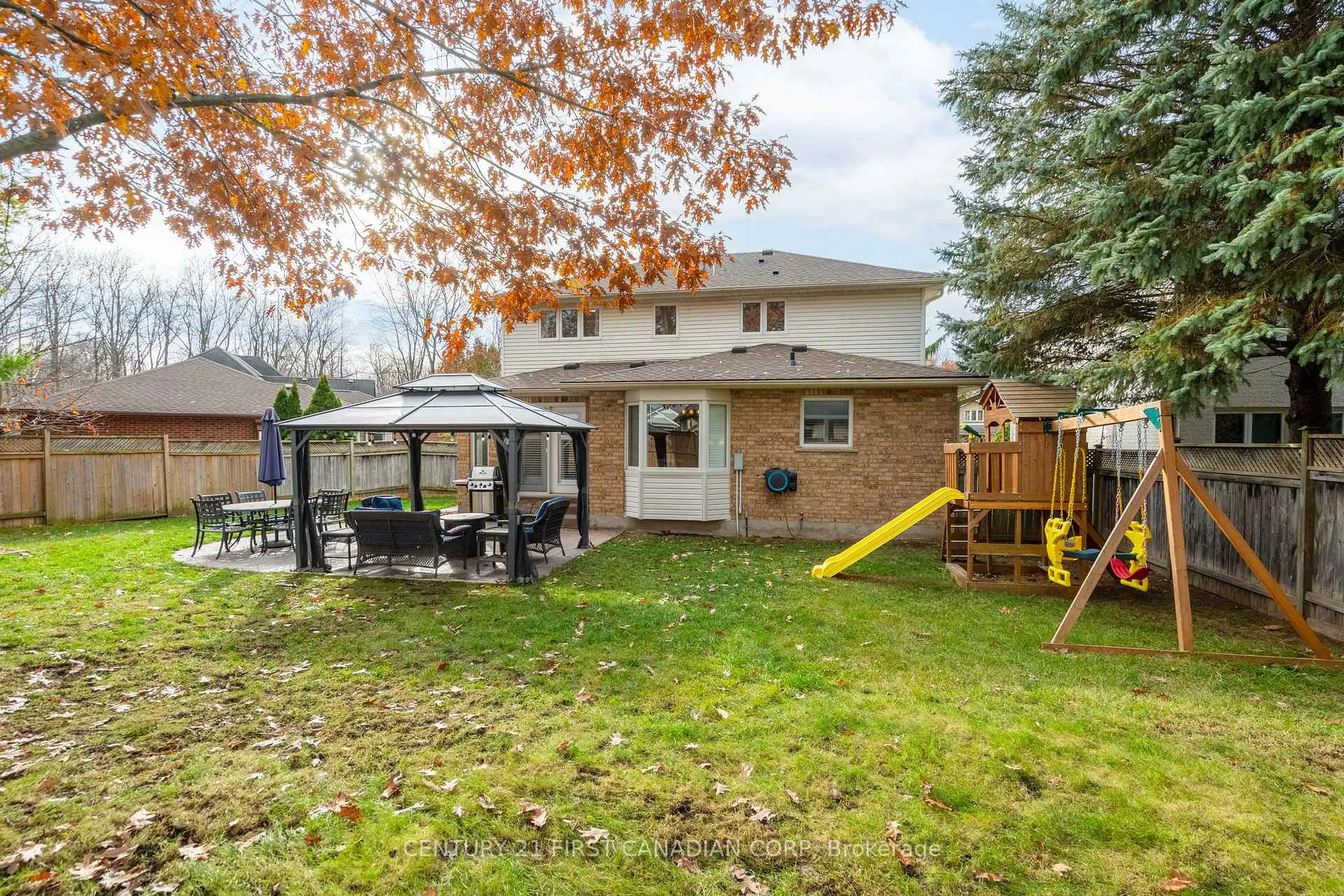 Photo 48 of 17 Allison Court, Strathroy-Caradoc, NE — HOMEH