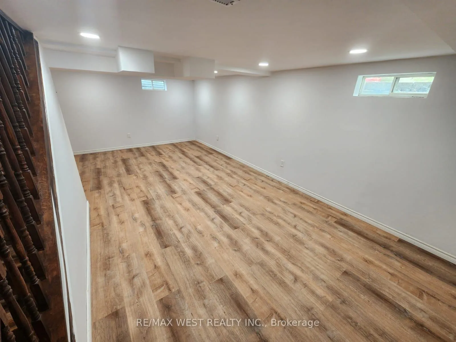Photo 26 of 10658 Atwater Crescent, Windsor — HOMEH