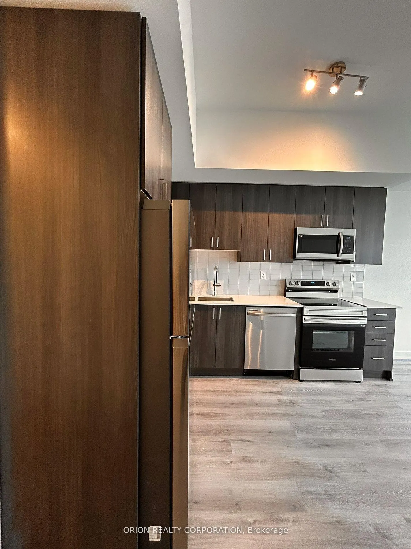Photo 4 of Unit 2909, 1435 Celebration Drive, Pickering, Bay Ridges — HOMEH