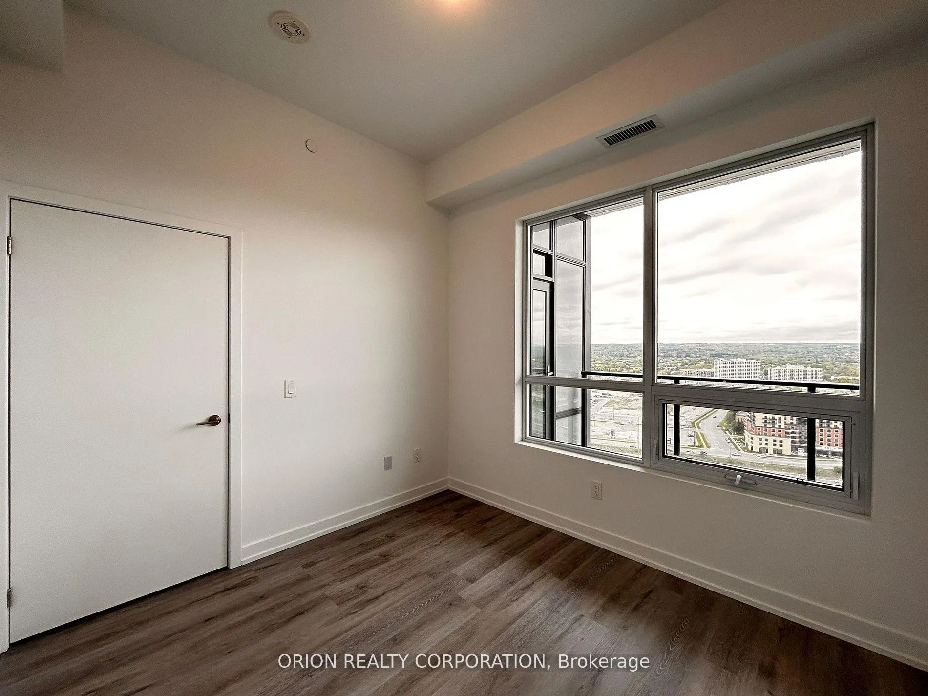 Photo 14 of Unit 2909, 1435 Celebration Drive, Pickering, Bay Ridges — HOMEH