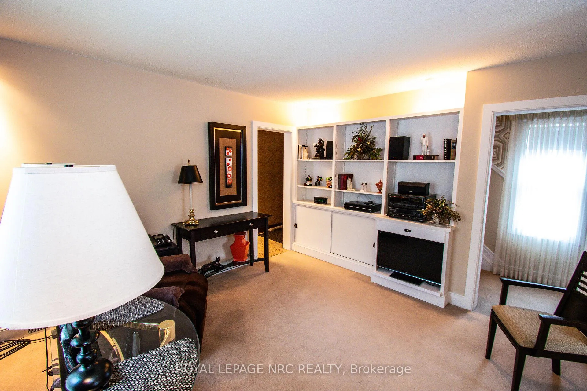 Photo 11 of 111 Lake Street, St. Catharines, Downtown — HOMEH