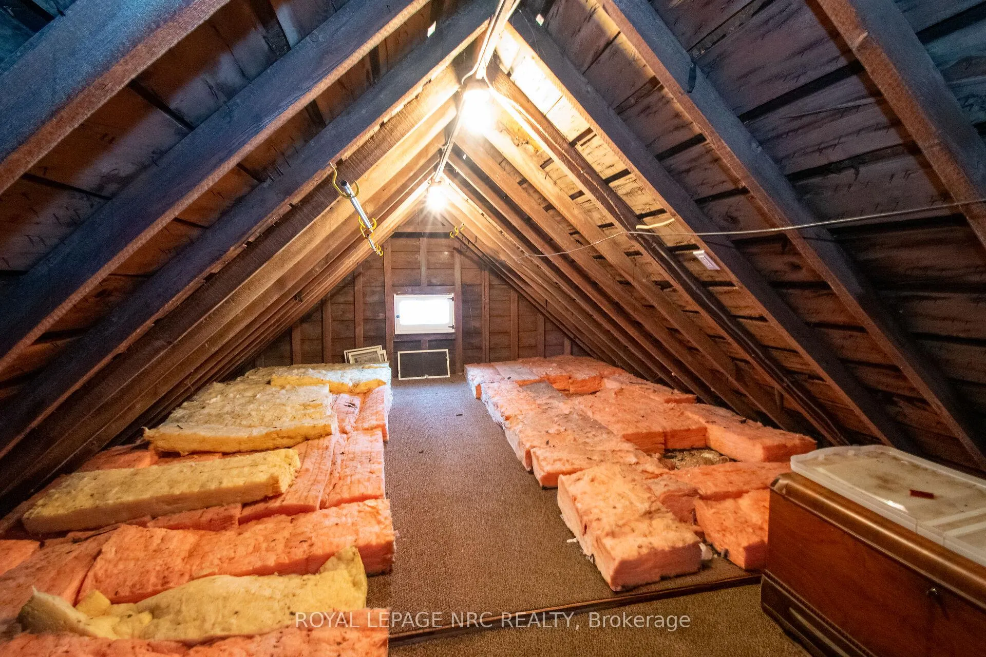 Photo 35 of 111 Lake Street, St. Catharines, Downtown — HOMEH