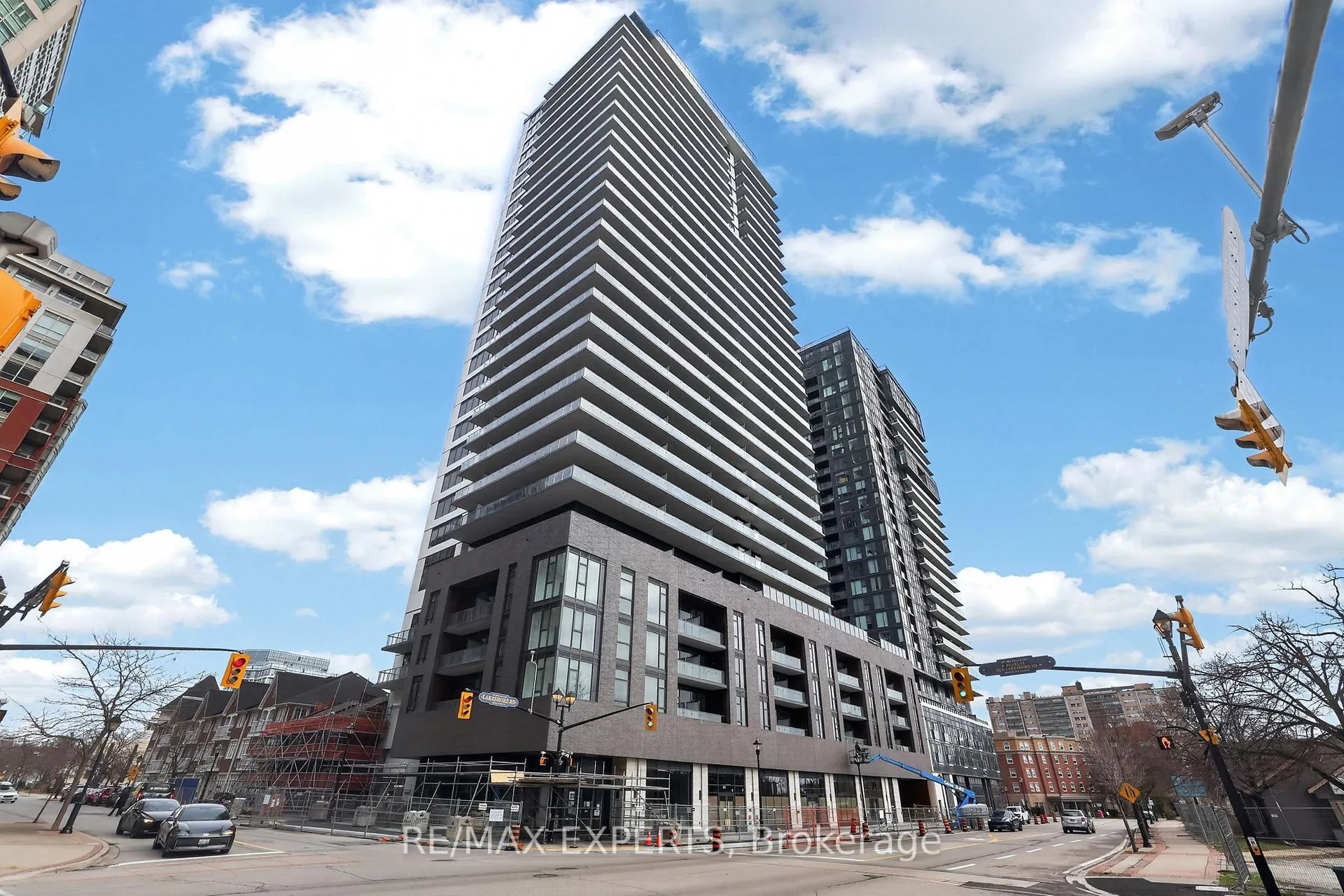 Photo 2 of Unit 204, 2075 Lakeshore Road, Burlington, Brant — HOMEH