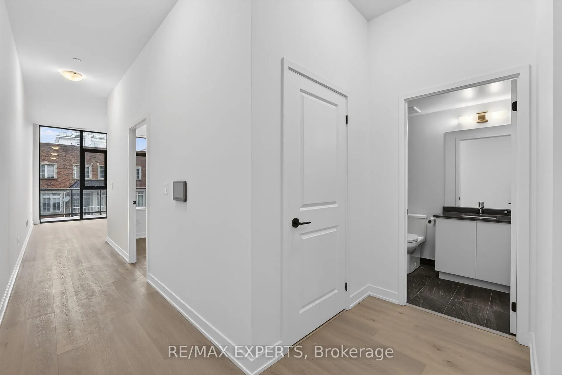 Photo 10 of Unit 204, 2075 Lakeshore Road, Burlington, Brant — HOMEH