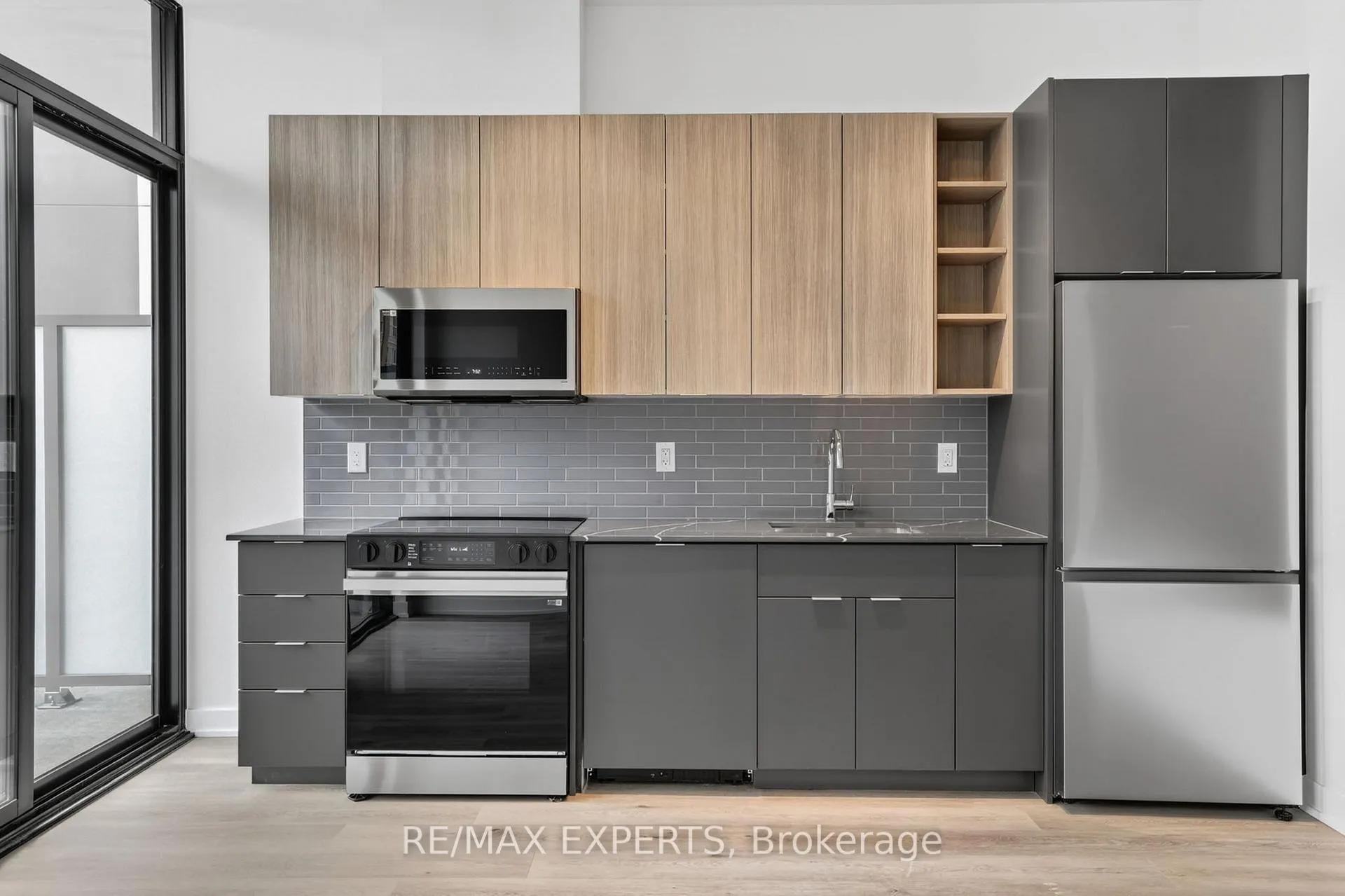 Photo 15 of Unit 204, 2075 Lakeshore Road, Burlington, Brant — HOMEH