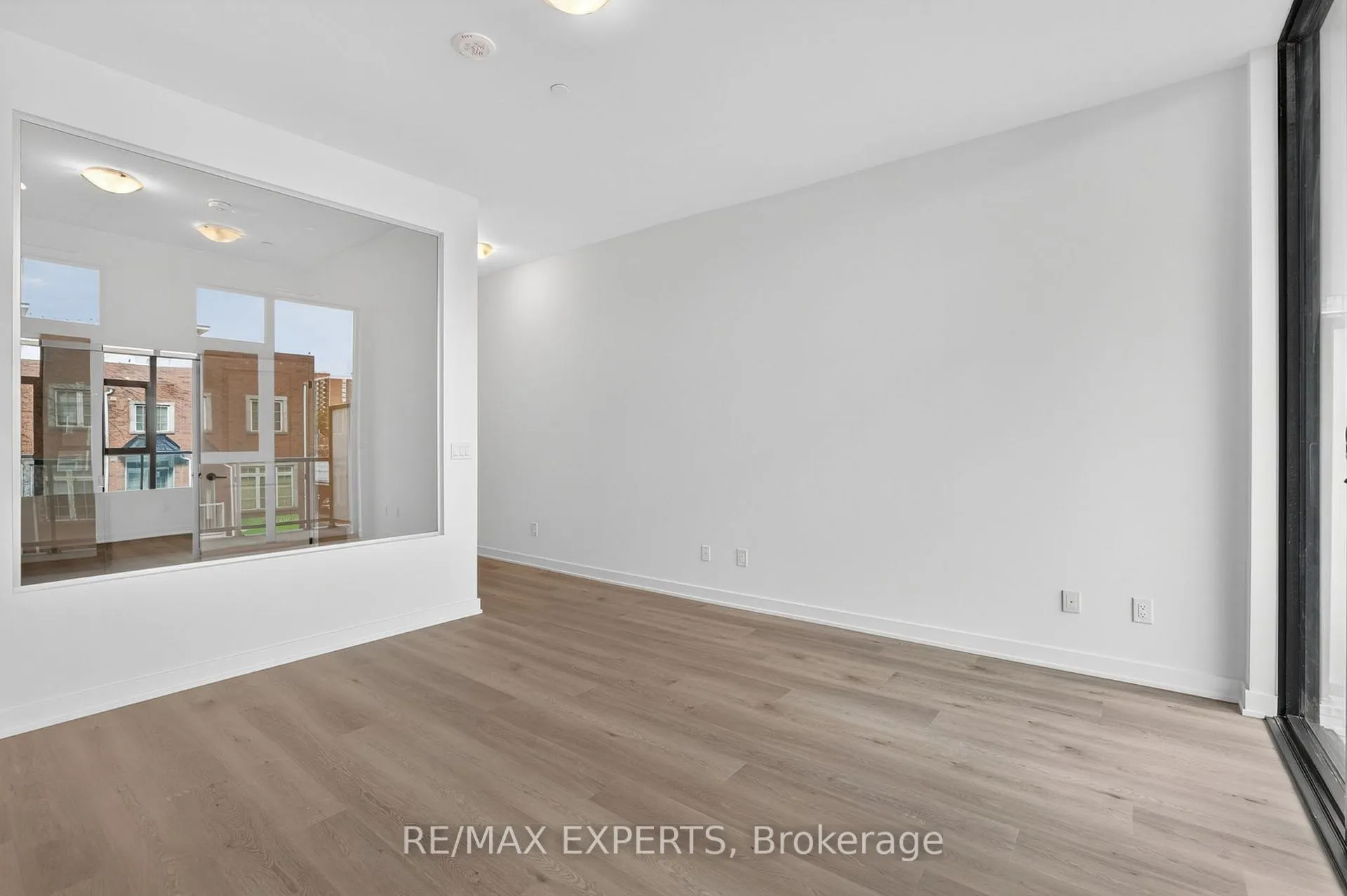 Photo 18 of Unit 204, 2075 Lakeshore Road, Burlington, Brant — HOMEH