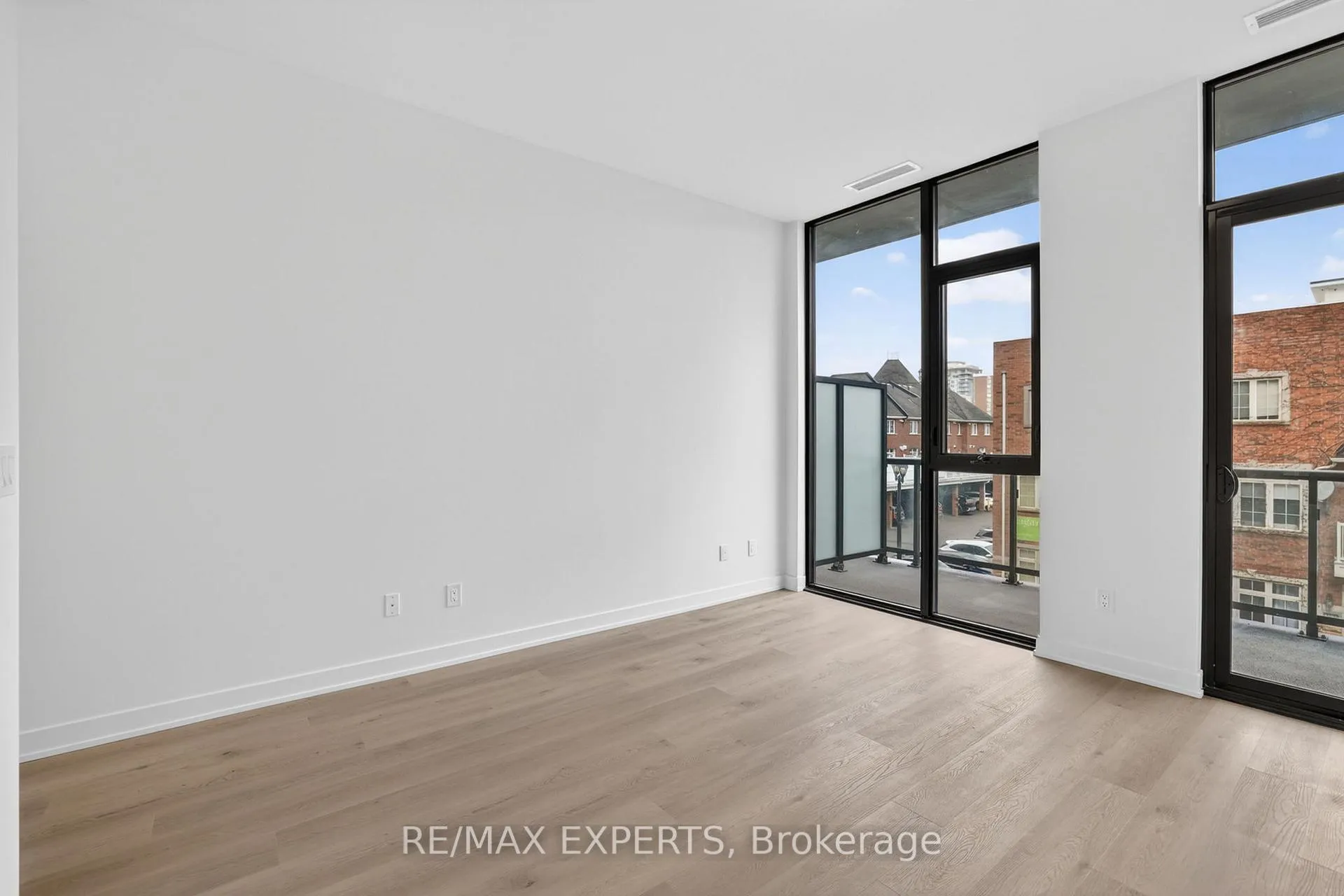 Photo 20 of Unit 204, 2075 Lakeshore Road, Burlington, Brant — HOMEH