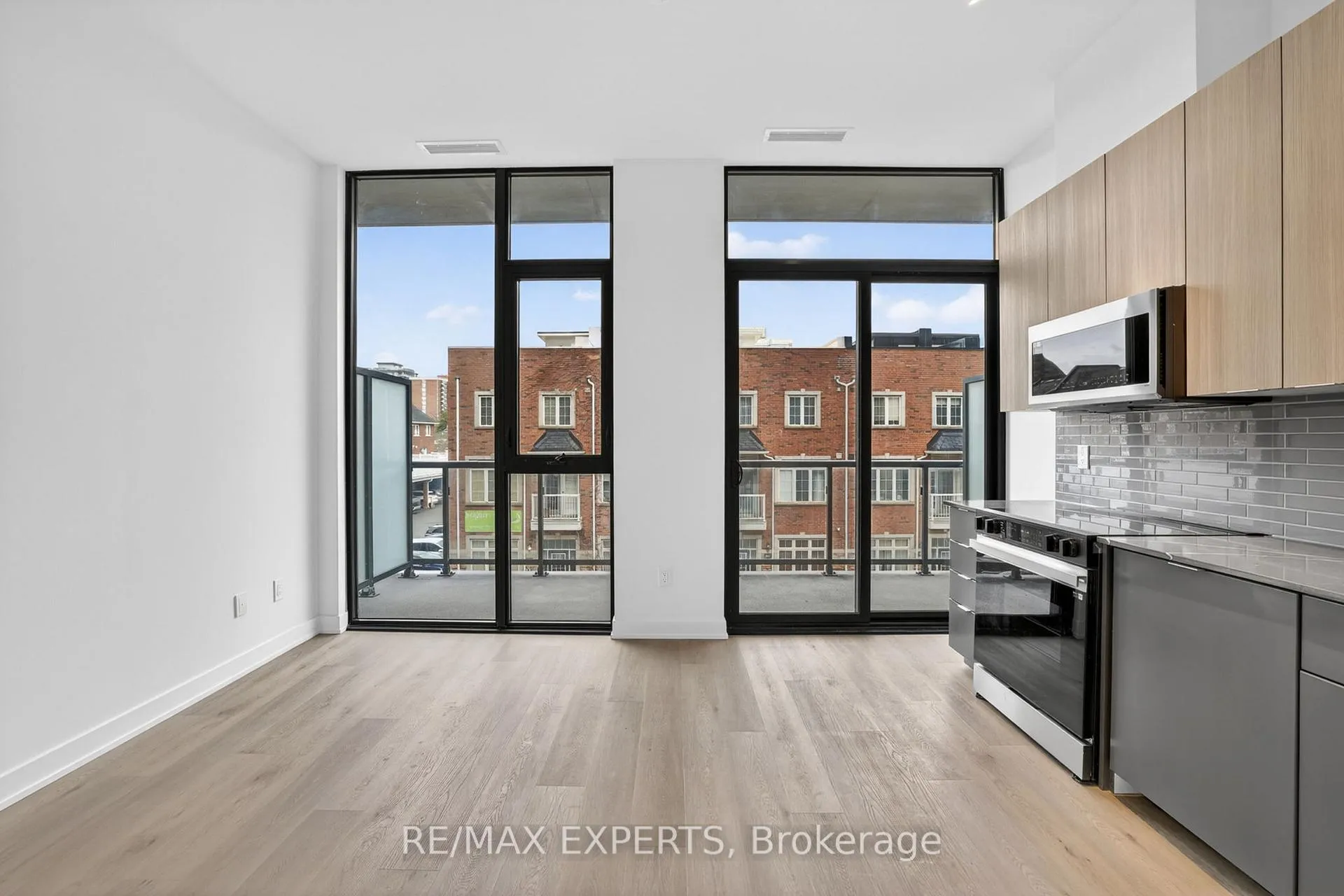 Photo 21 of Unit 204, 2075 Lakeshore Road, Burlington, Brant — HOMEH