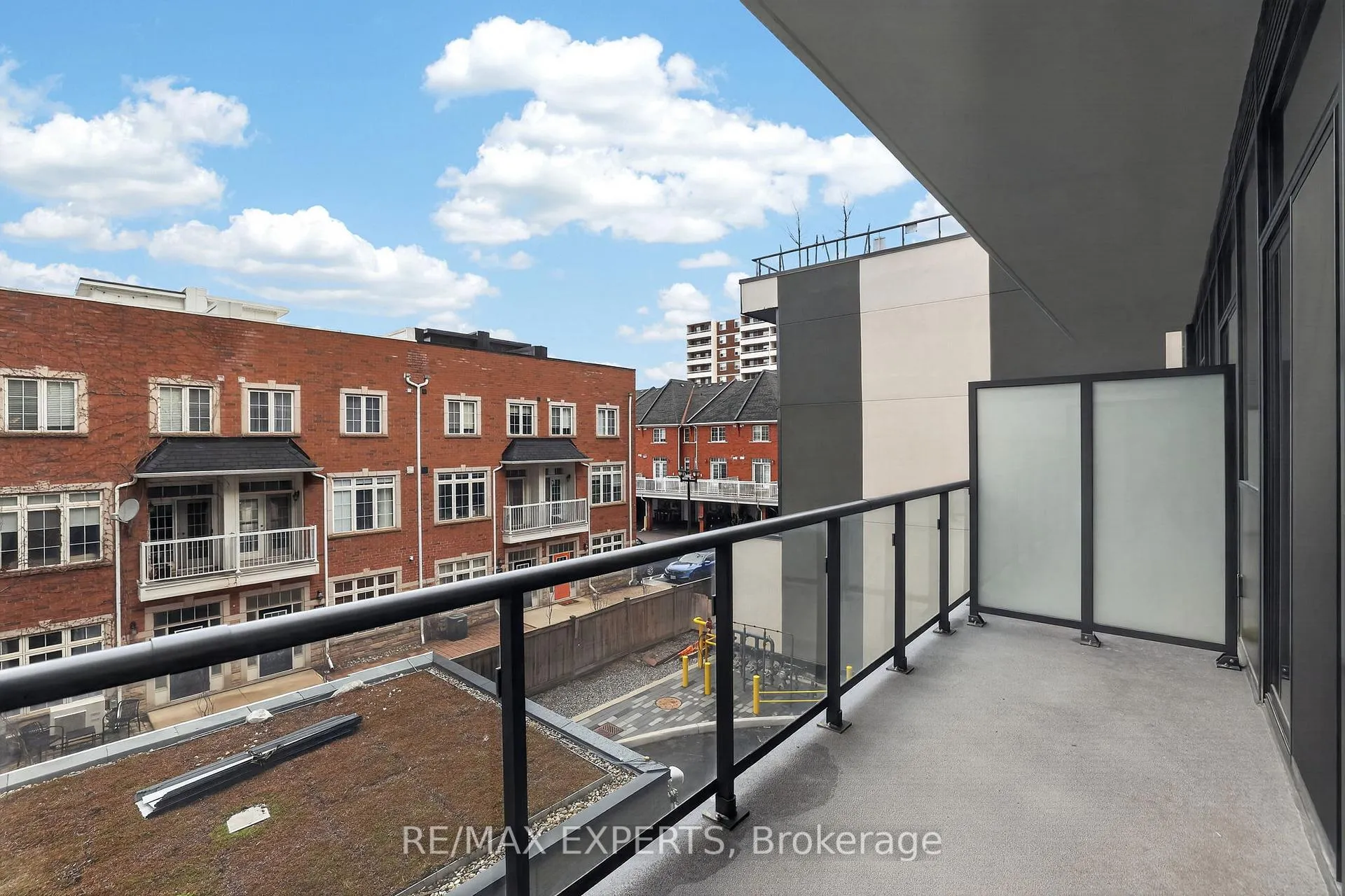 Photo 31 of Unit 204, 2075 Lakeshore Road, Burlington, Brant — HOMEH